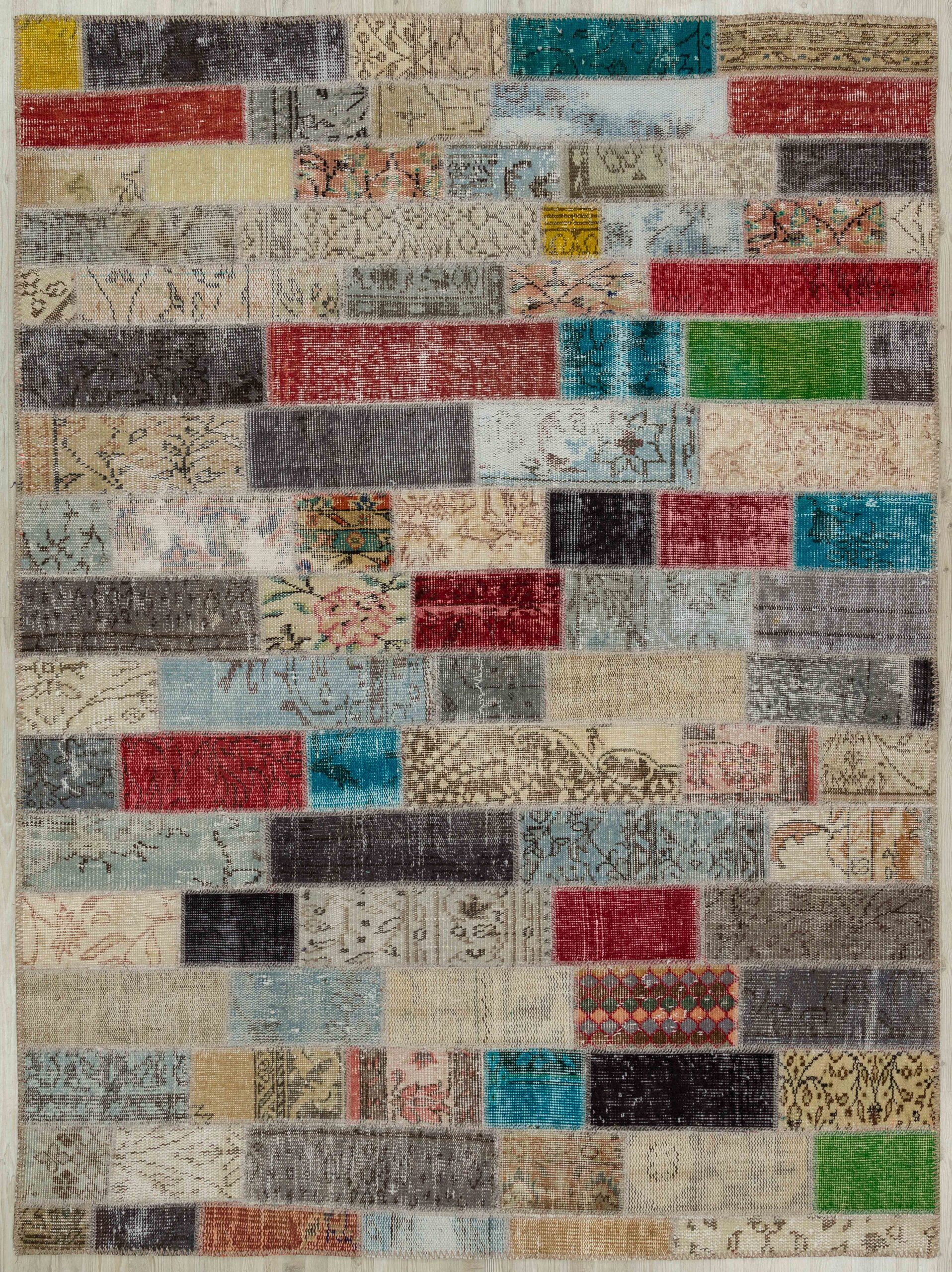 Handwoven Patchwork Rug with a Distressed Look in a Variety of Colors to Decorate Your Home, vintage rug, Handmade, hand-knotted wool, cotton & silk, size 160 × 215 cm, from Demirci