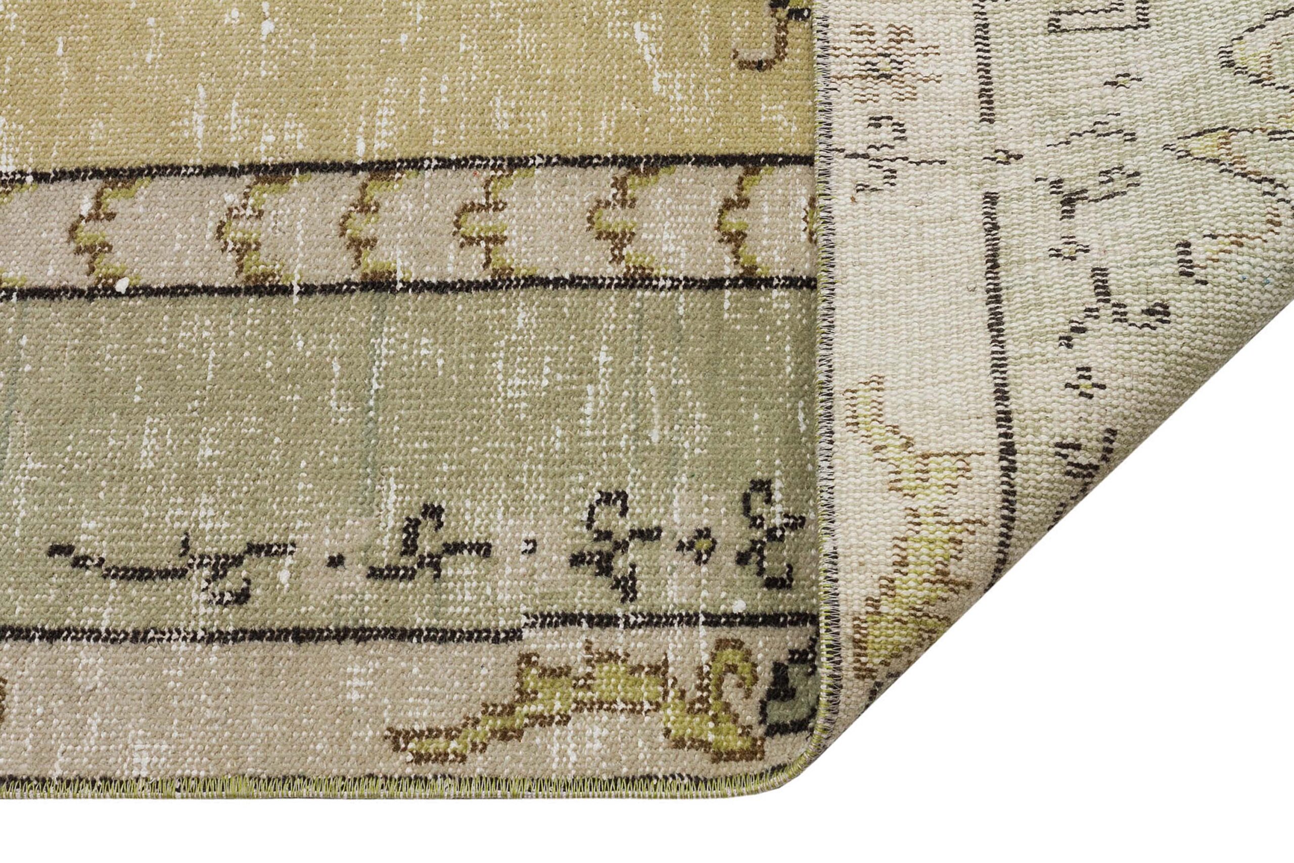 Unique Anatolian Vintage Hand-Woven Rug — detail view 3, handmade vintage rug