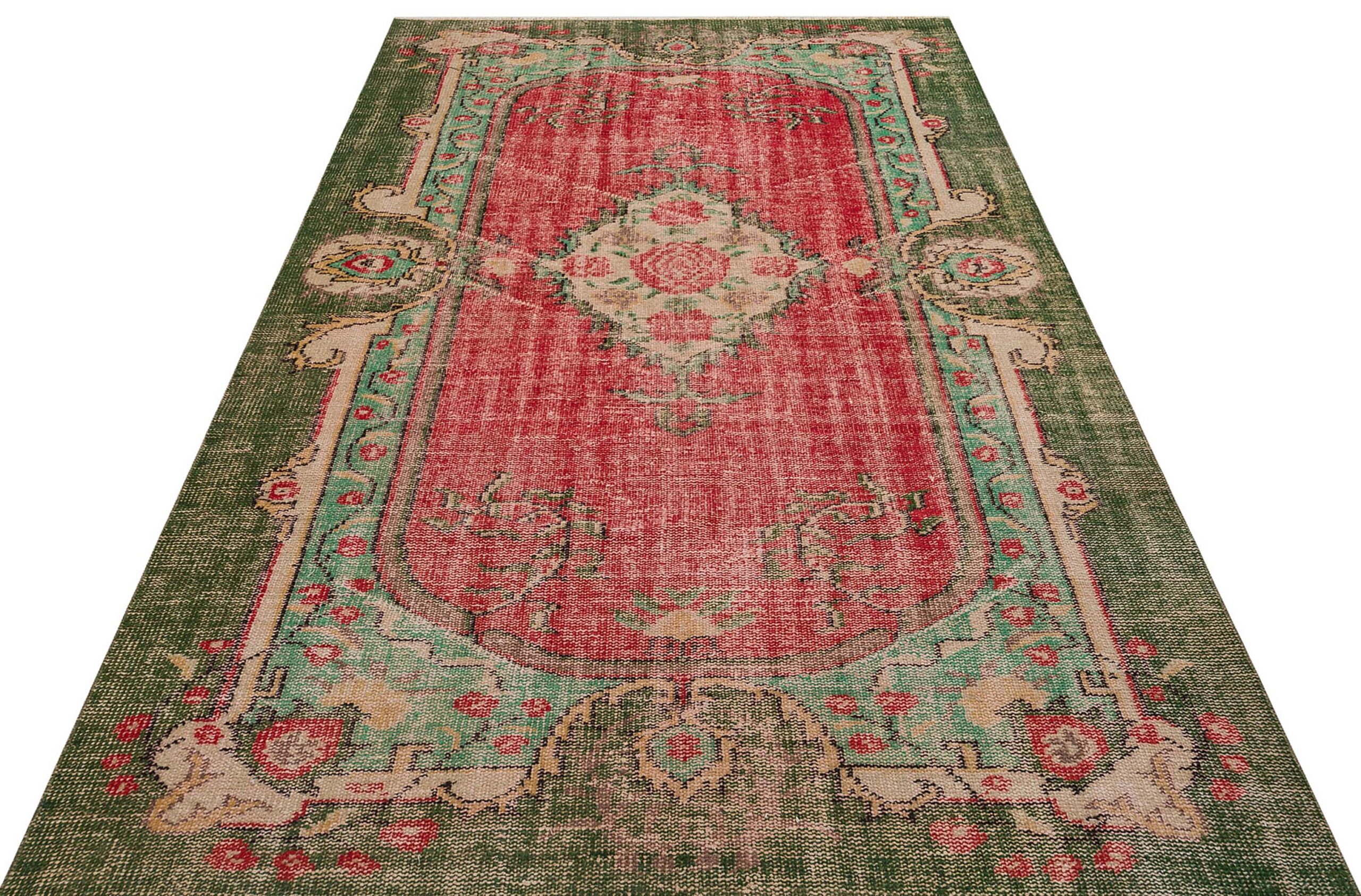 Distressed Hand-Woven Vintage Rug, vintage rug, Handmade, hand-knotted wool, cotton & silk, size 174 × 273 cm, from Sivas