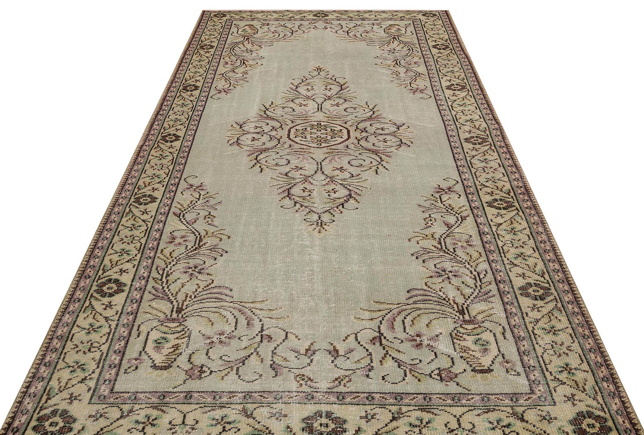 Vintage El Yapımı  100% Yün Halı168 x 277 cm 9160