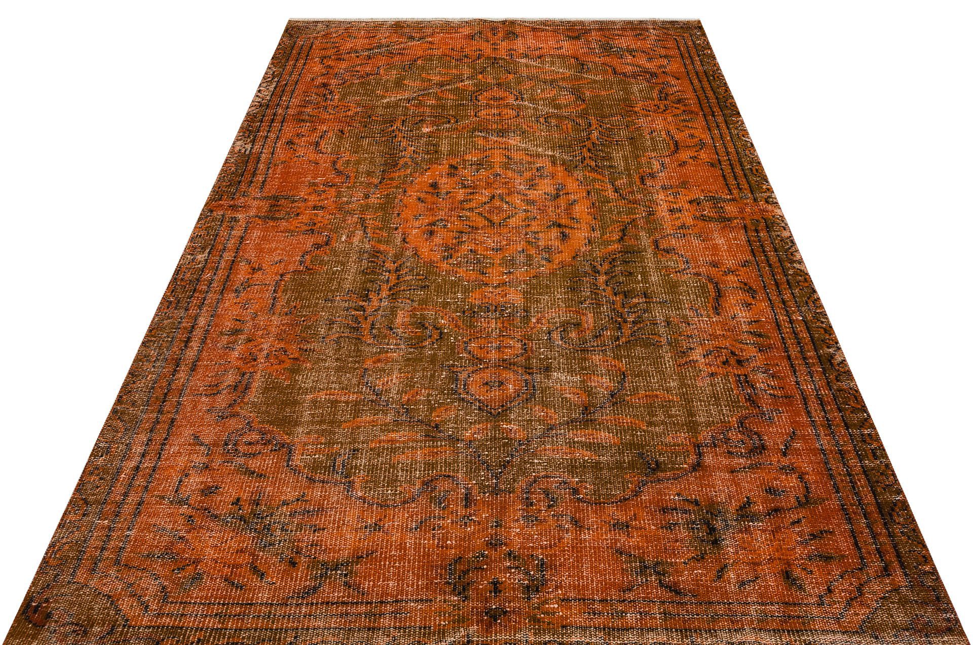 Eşsiz Renk ve Desenlerde Anadolu Vintage Eskitme El Dokuma Halı 153x245cm 9648
