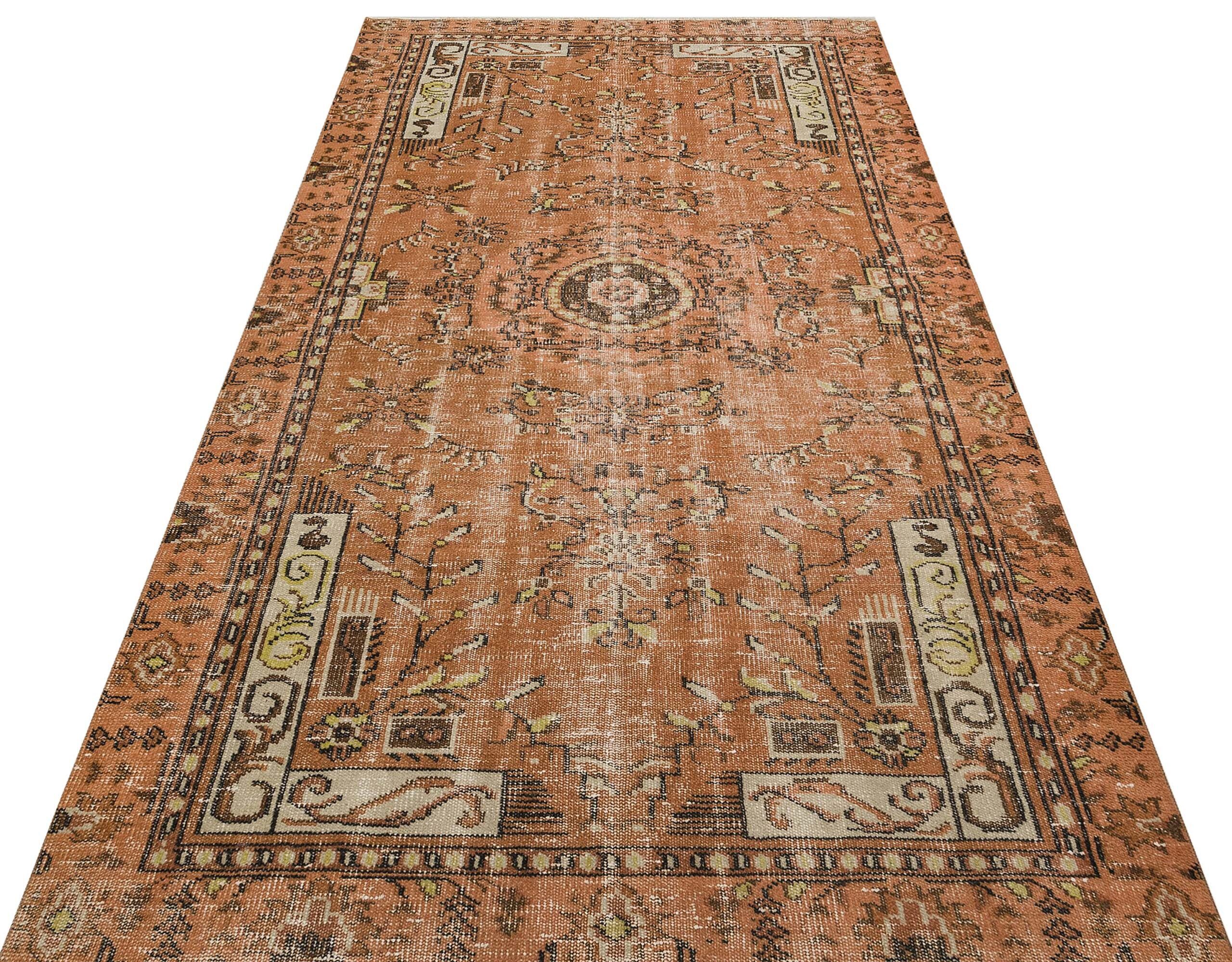 Etnik Desenli Doğal Yün Kahverengi Halı 156x268 cm 9891