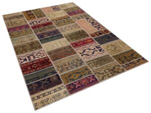 Çekici Renklerle Örülmüş Patchwork Halı 230X160 cm 6323
