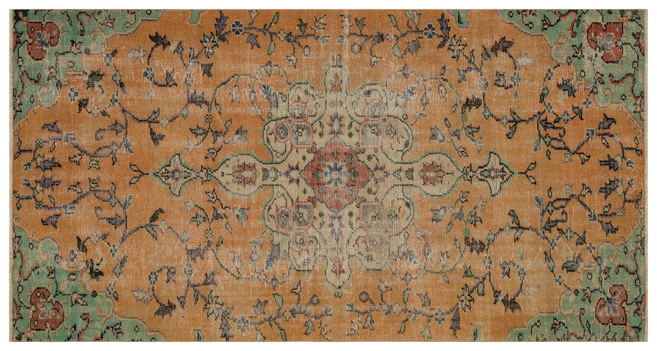Handwoven Rug with a View of Mount Zigana in Gümüşhane — detail view 3, handmade vintage rug