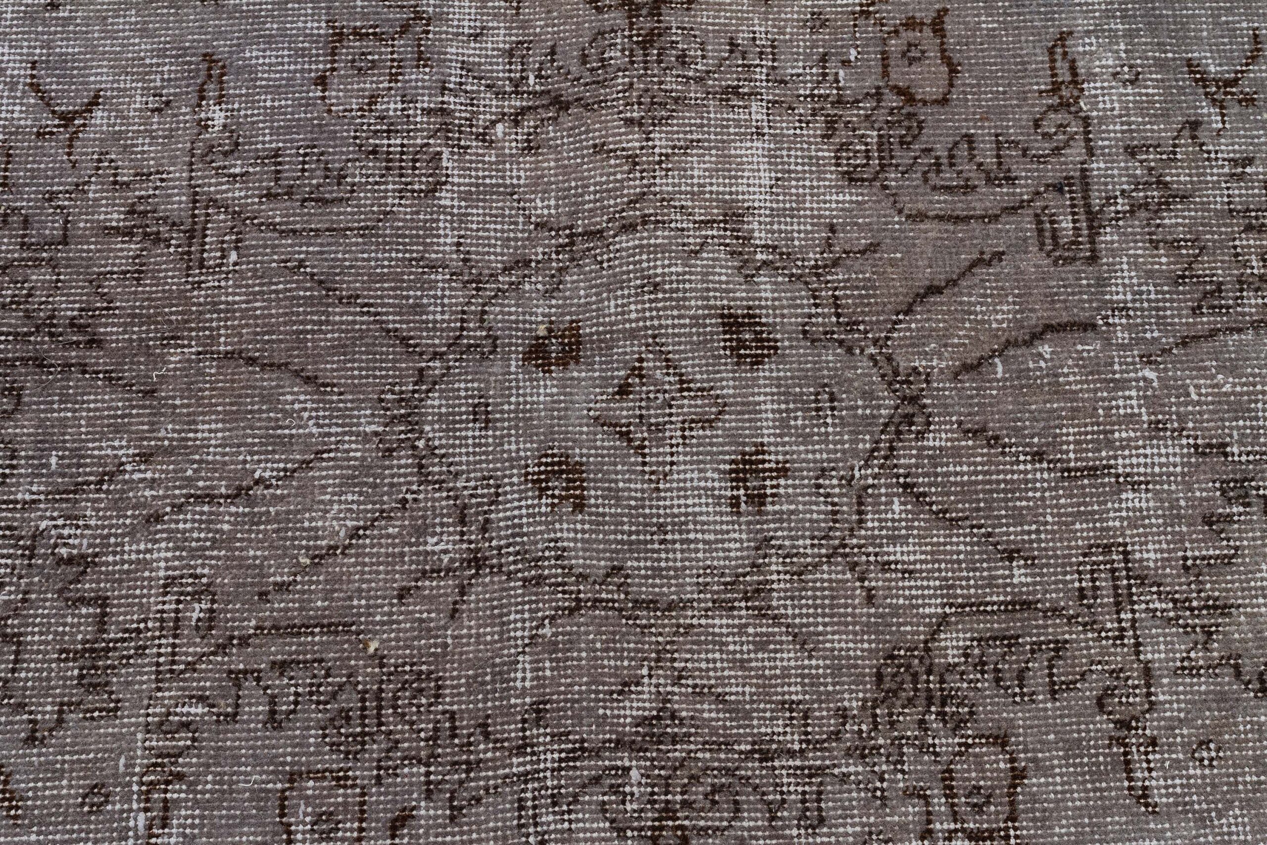 Vintage Handwoven Rug with a Nostalgic Touch — detail view 5, handmade vintage rug