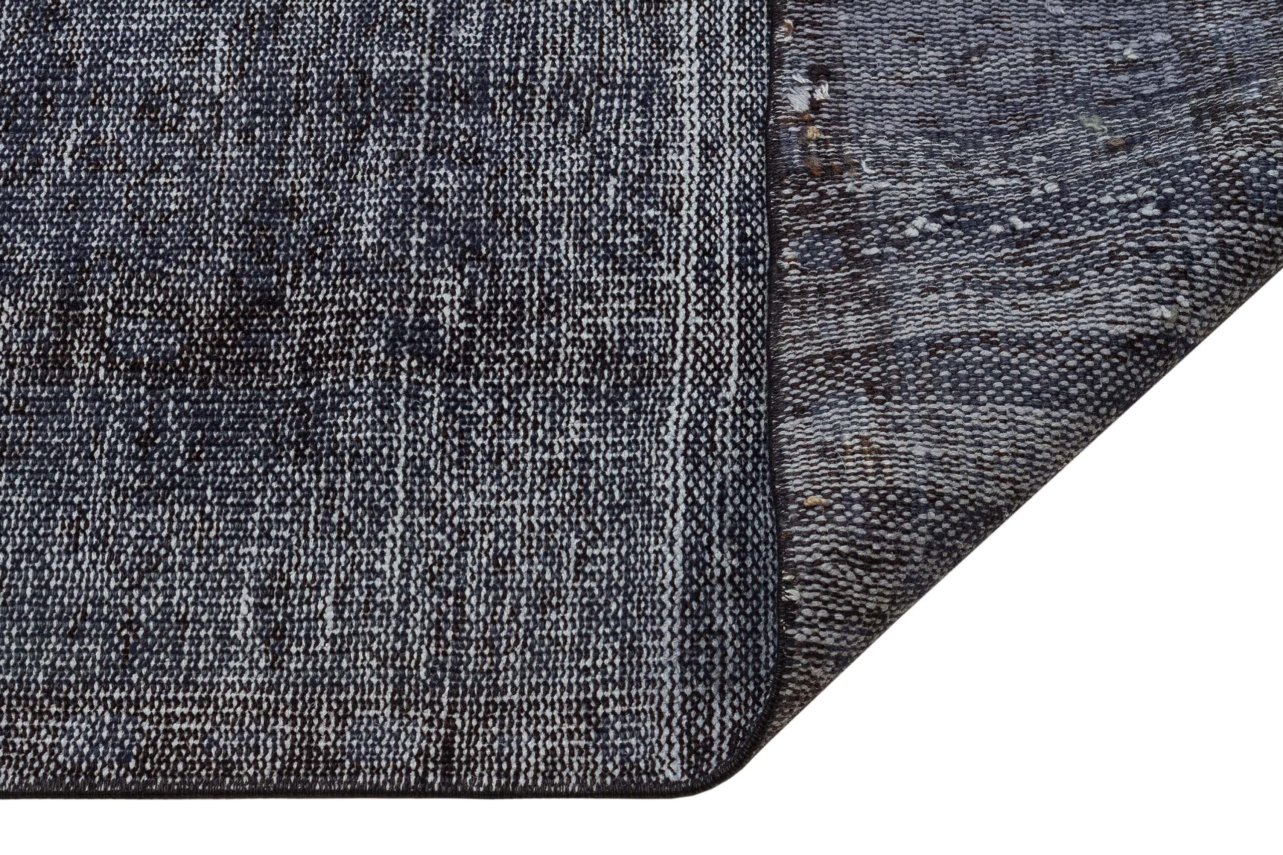 Vintage Rug with Traditional Craftsmanship and a Modern Twist — detail view 4, handmade vintage rug