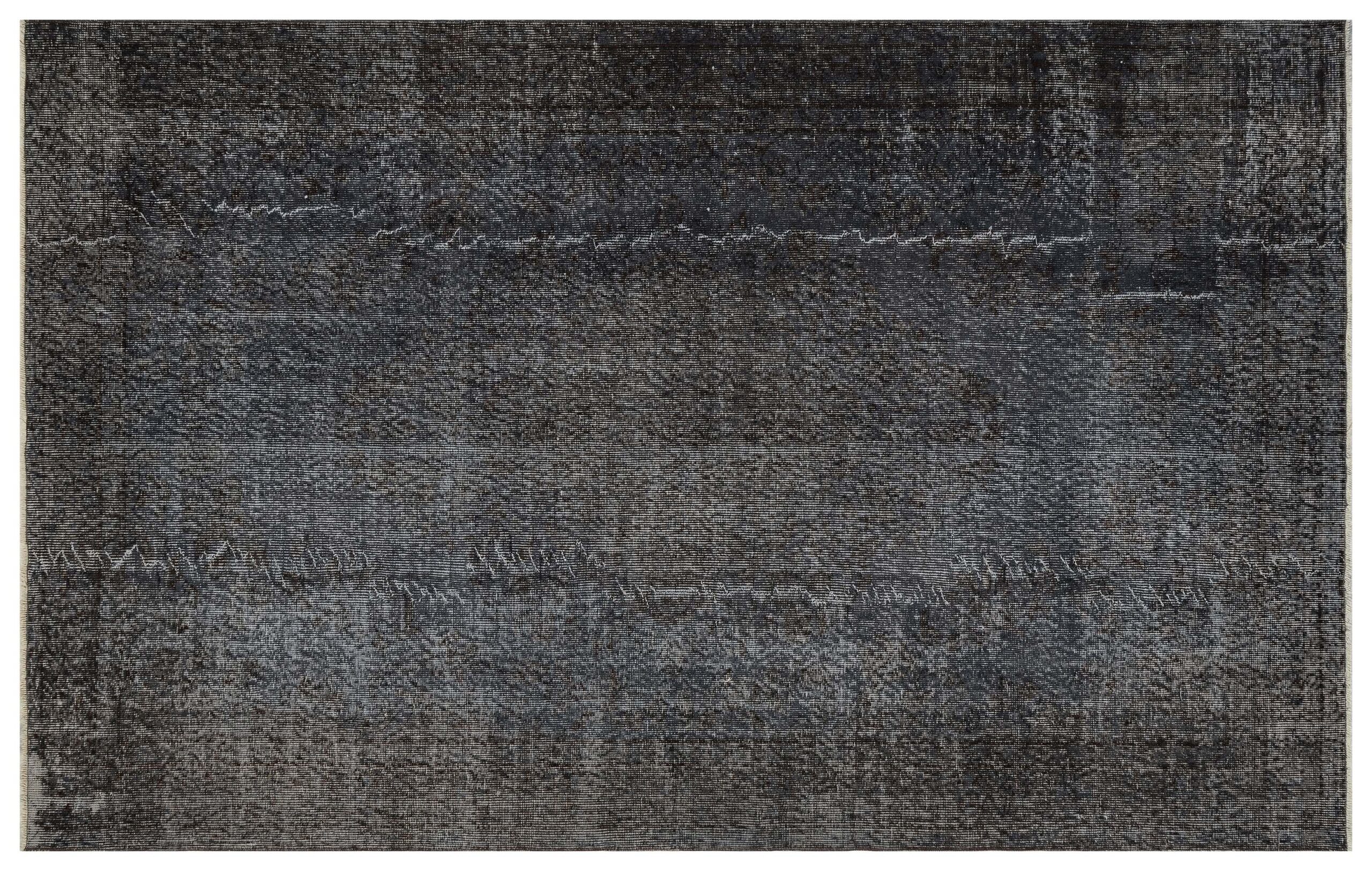 Antique Rug with a Classic Touch — detail view 3, handmade vintage rug