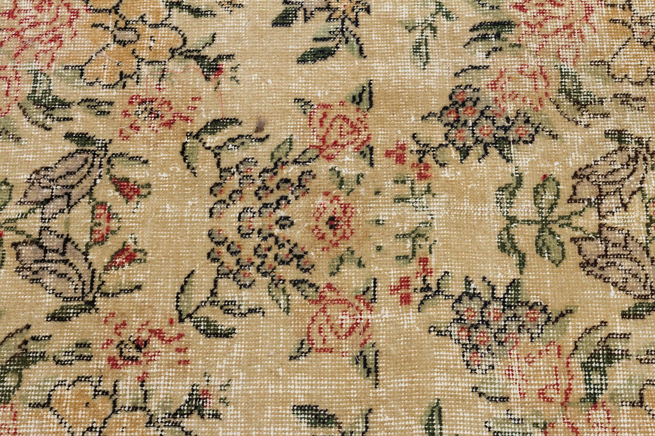 100% Wool Distressed Rug — detail view 5, handmade vintage rug
