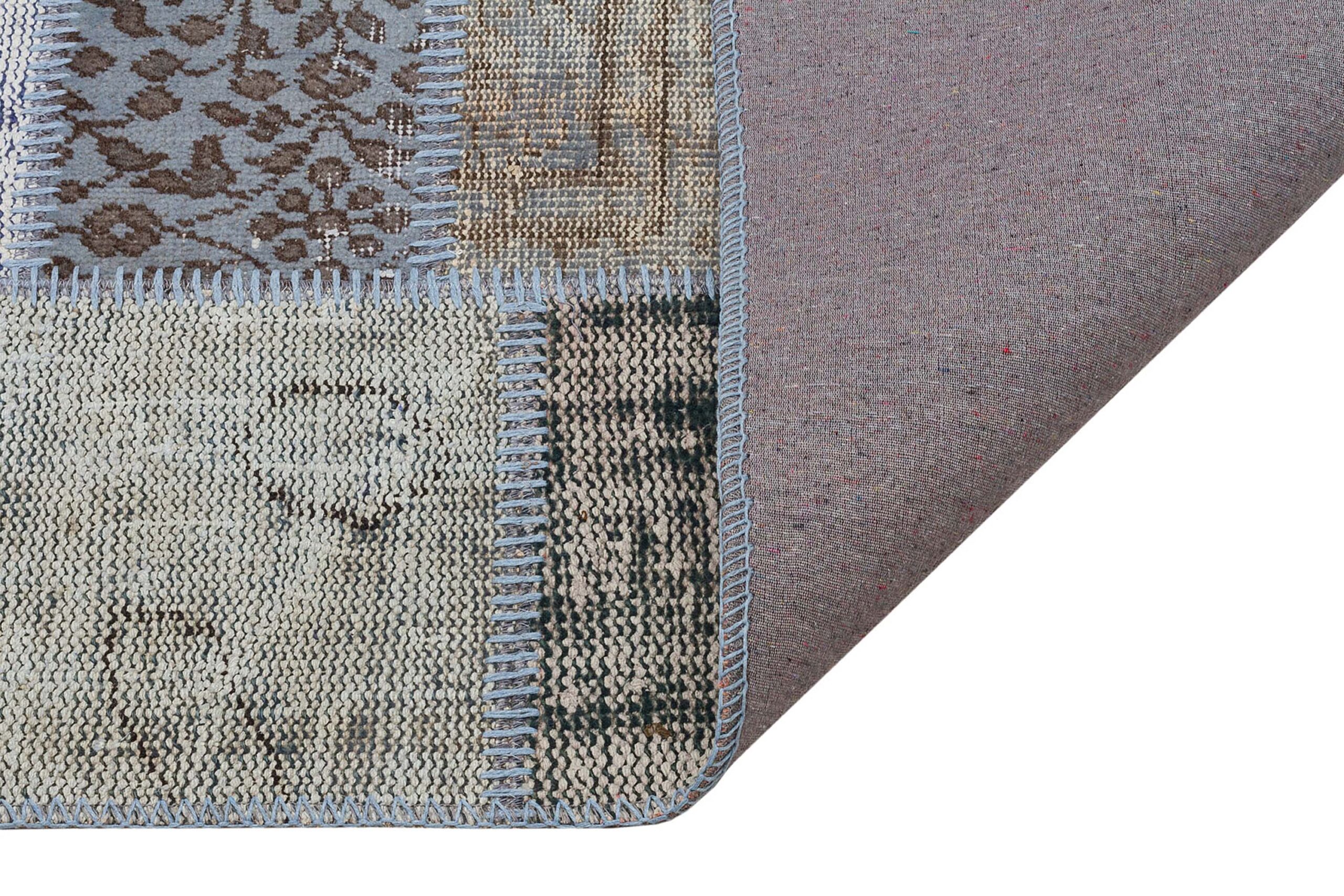 Antique-Style Wool Rug — detail view 3, handmade vintage rug
