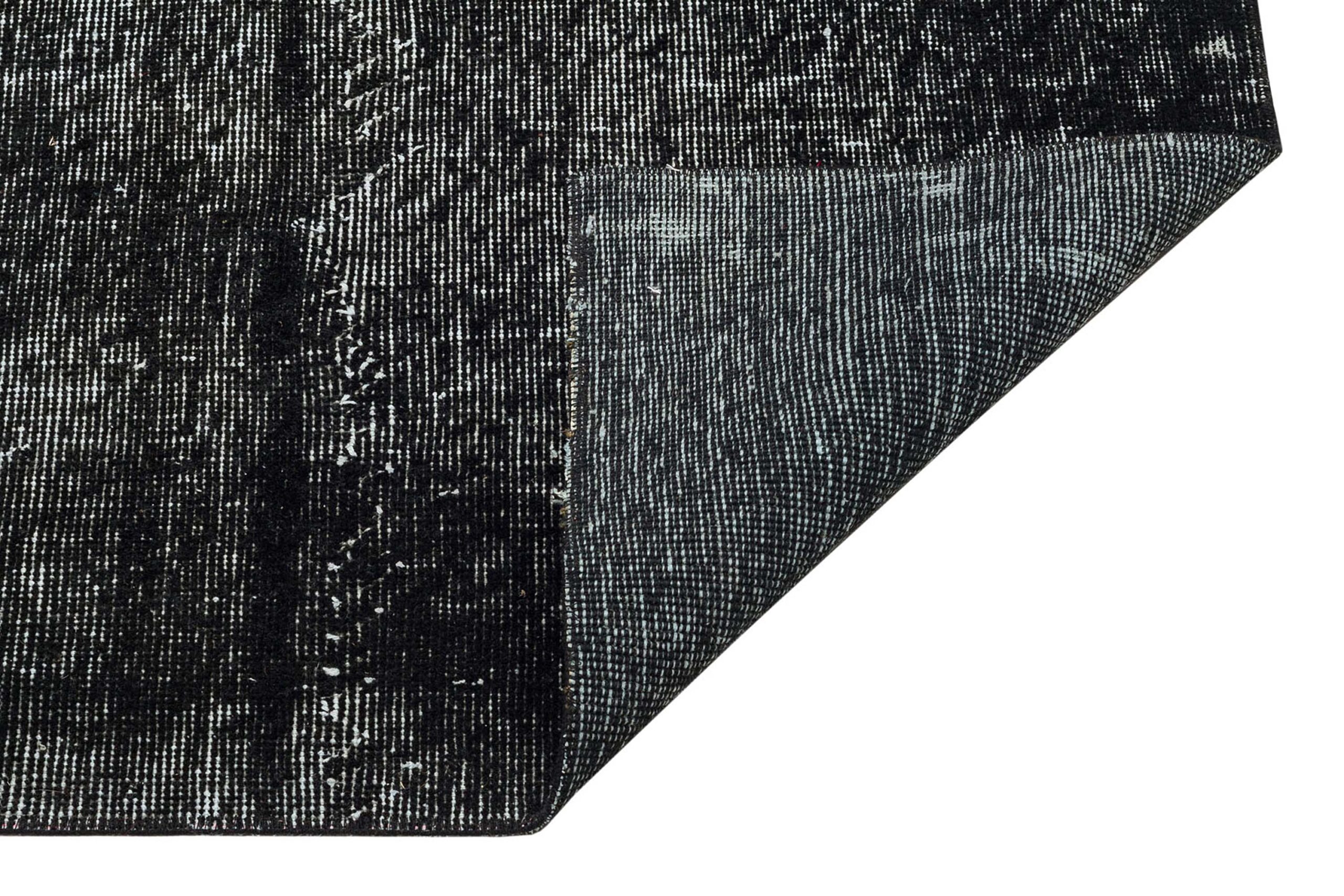 Antique-Style Wool Rug — detail view 3, handmade vintage rug
