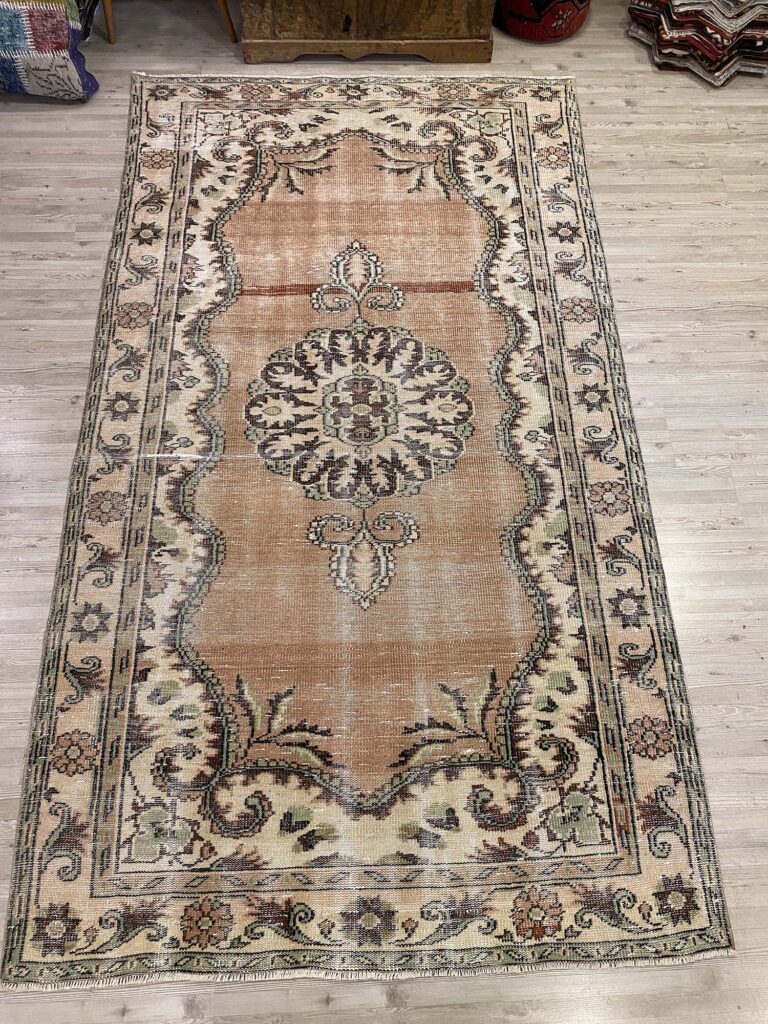 Vintage Distressed Rug, detail view 3, handmade rug, SKU 10210