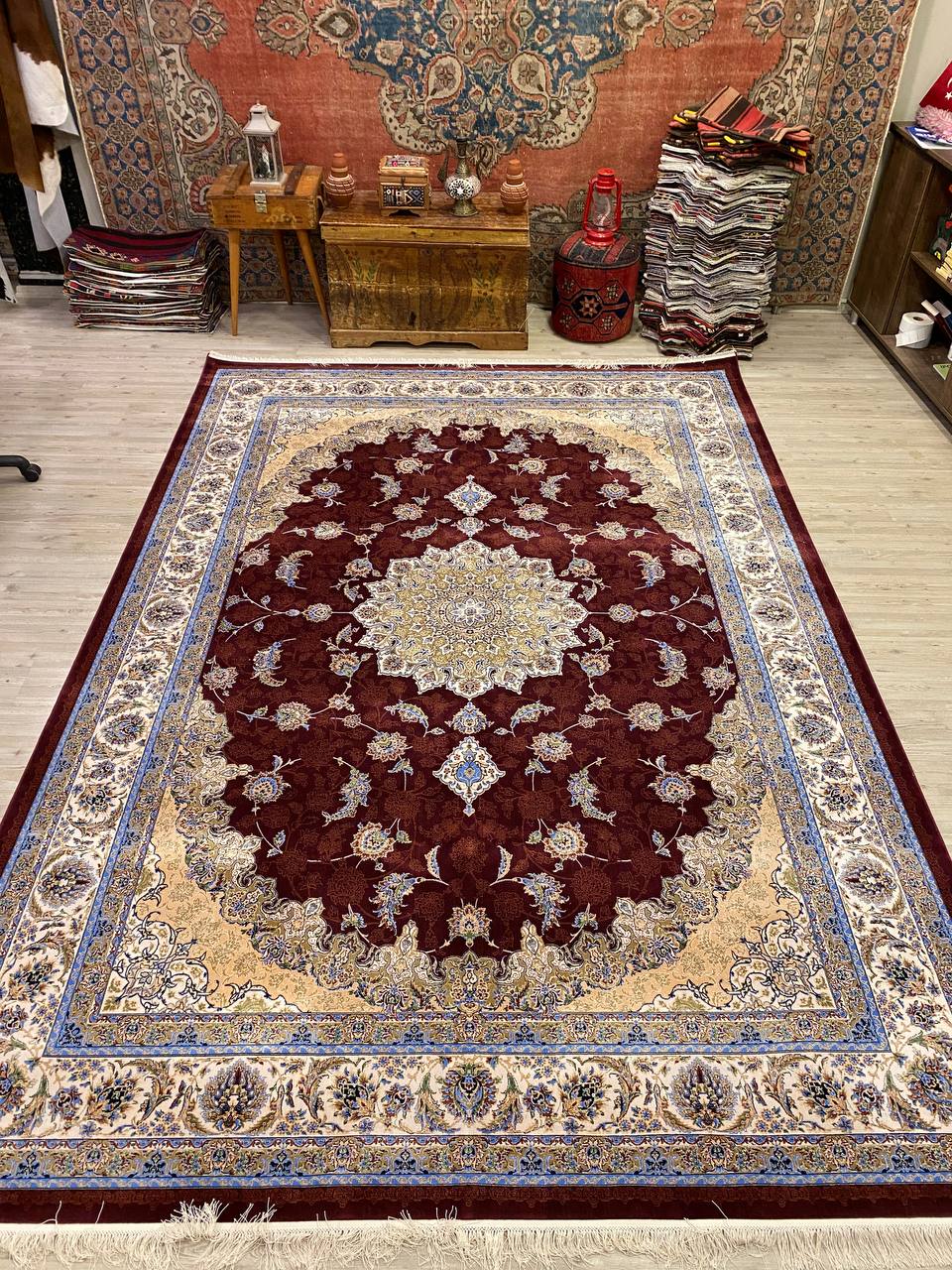 Modern Sumer Rug, vintage rug, Machine, hand-knotted cotton, size 240 × 340 cm, from Hereke