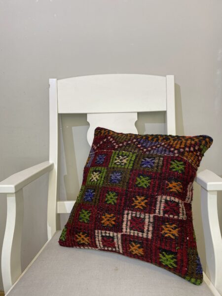 Hand-Woven Pillow Cover, vintage rug, Kilim, hand-knotted silk, size 45 × 45 cm, from Demirci