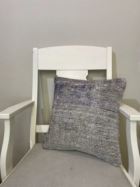Handwoven Pillowcase, vintage rug, Kilim, hand-knotted wool, cotton & silk, size 45 × 45 cm, from Cappadocia