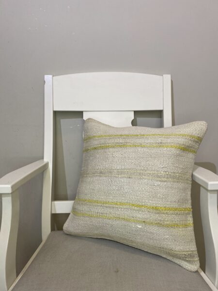 Hand-Woven Pillowcase, vintage rug, Kilim, hand-knotted wool & cotton, size 45 × 45 cm, from Bergama