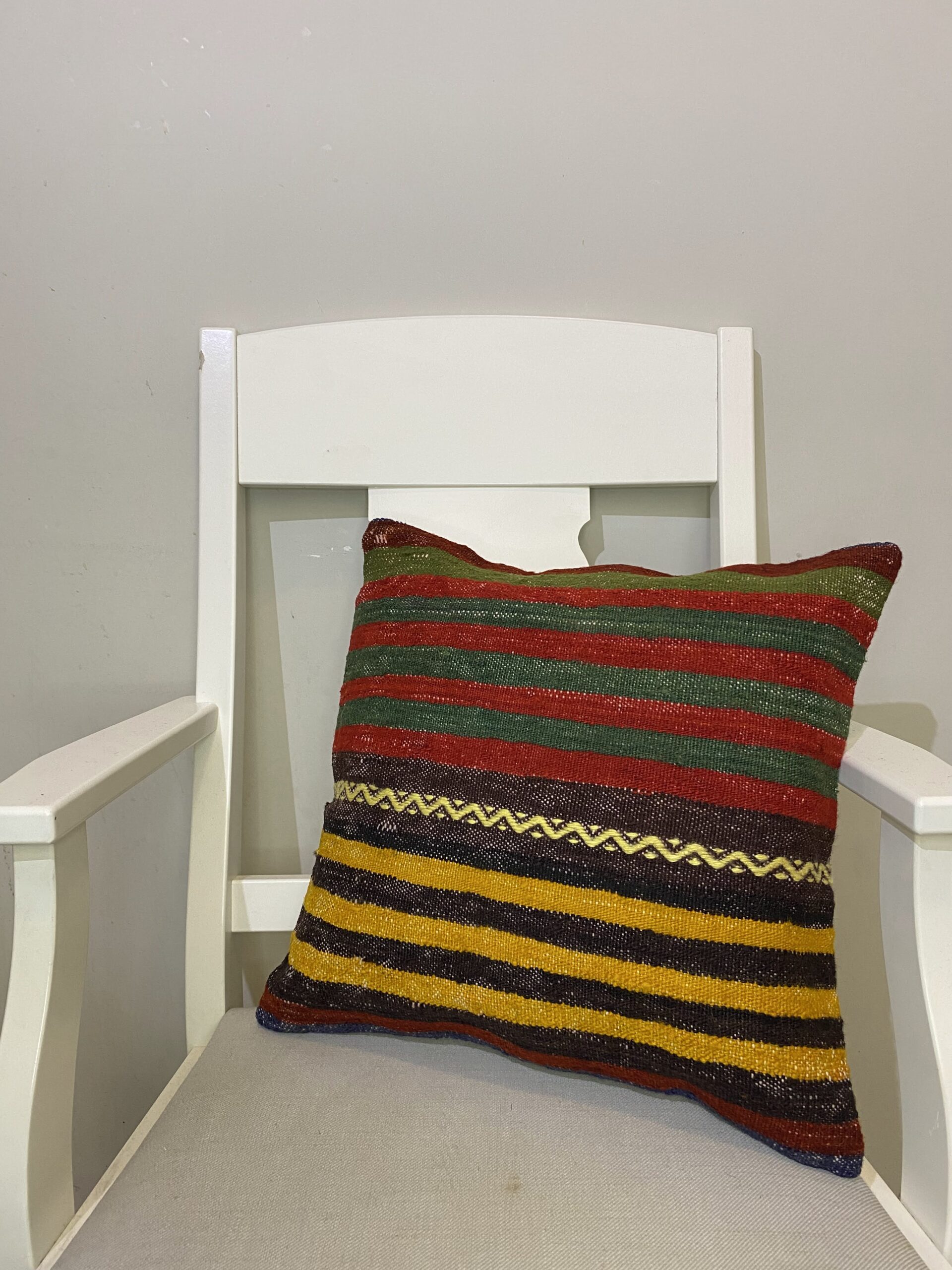 Hand-Woven Pillowcase, vintage rug, Kilim, hand-knotted cotton, size 45 × 45 cm, from Kayseri