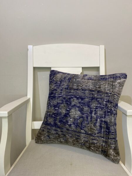 Hand-Woven Pillowcase, vintage rug, Kilim, hand-knotted wool, size 45 × 45 cm, from Bergama
