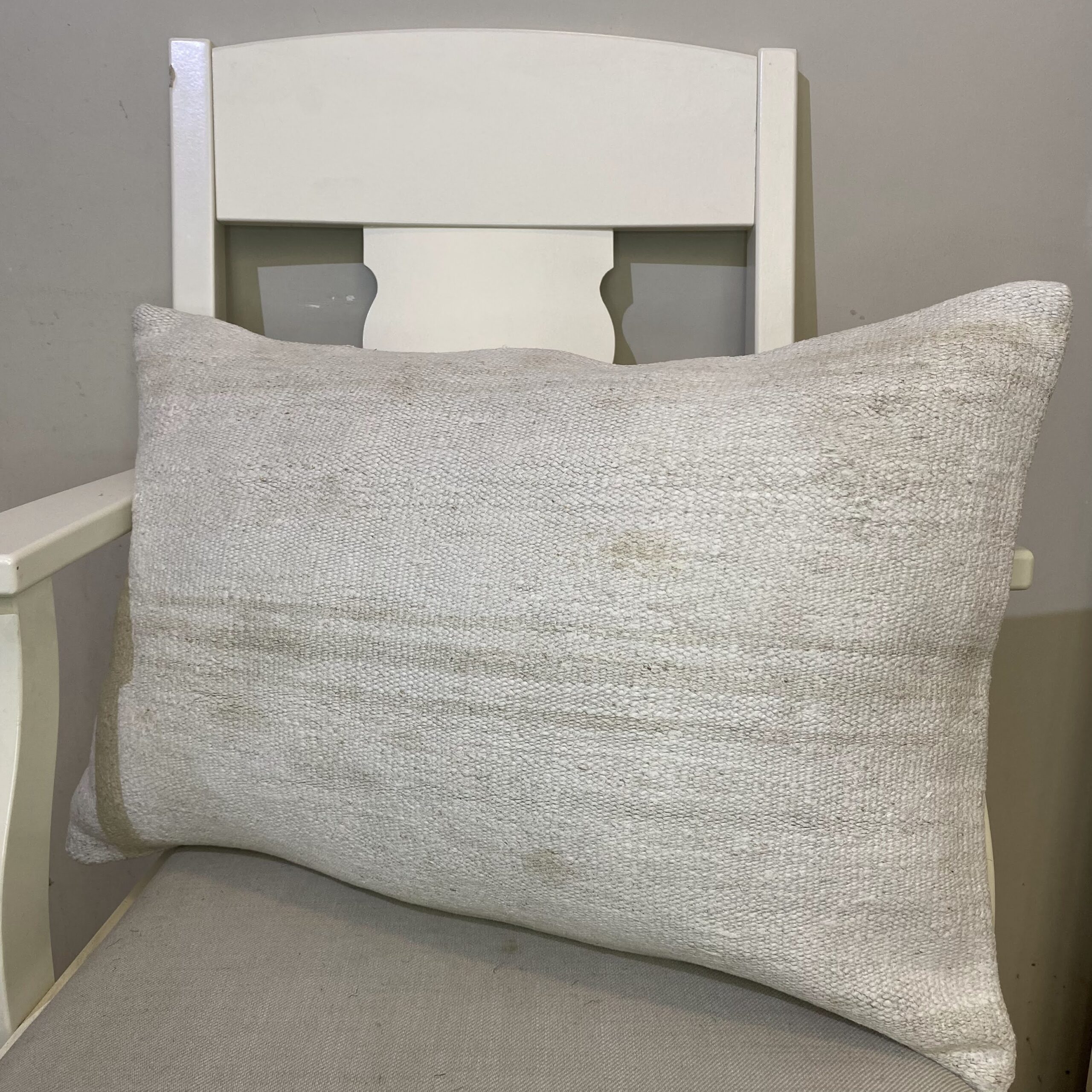 Hand-Woven Pillowcase, vintage rug, Kilim, hand-knotted wool, size 40 × 60 cm, from Manisa