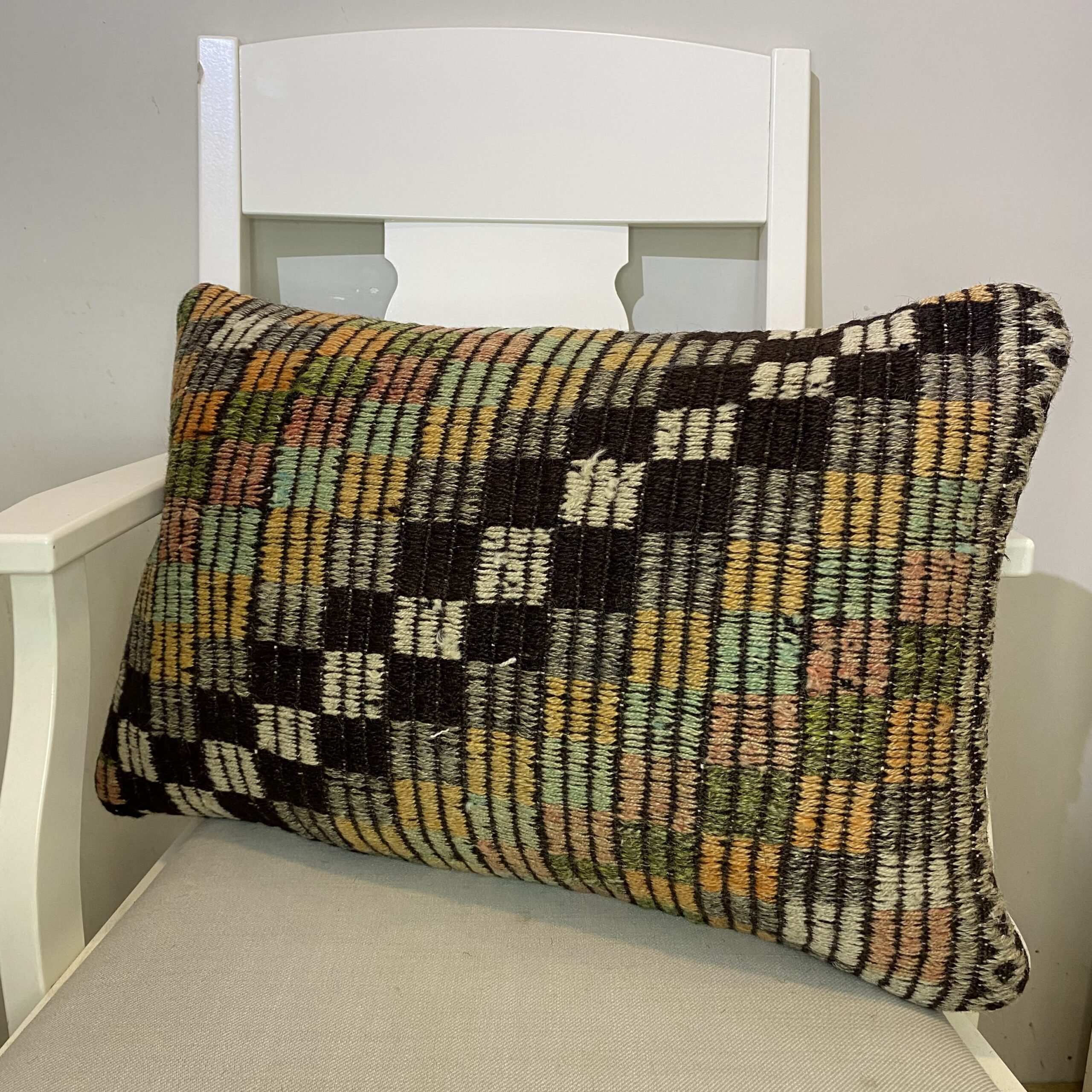 Hand-Woven Pillowcase, vintage rug, Kilim, hand-knotted wool, size 40 × 60 cm, from Bergama