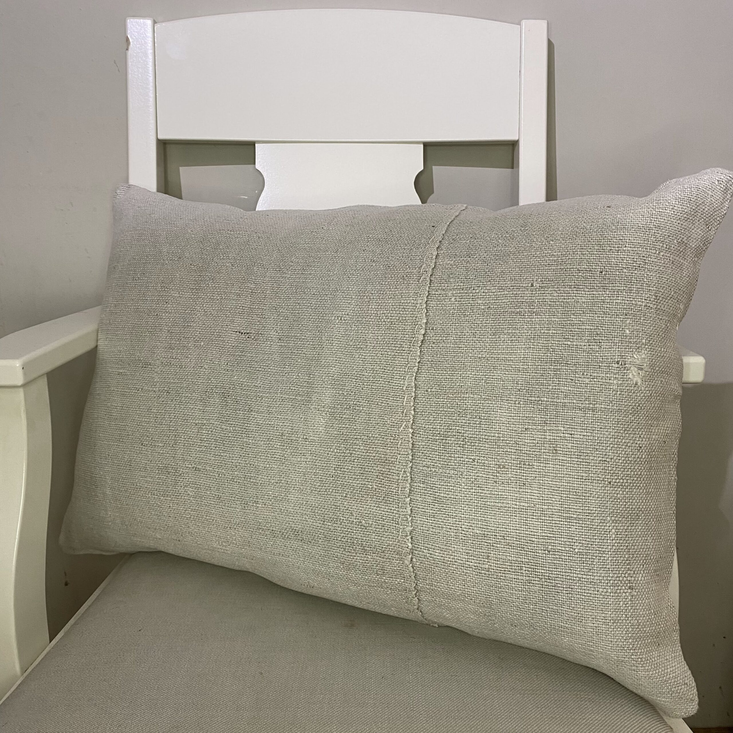 Hand-Woven Pillowcase, vintage rug, Kilim, hand-knotted silk, size 40 × 60 cm, from Bergama