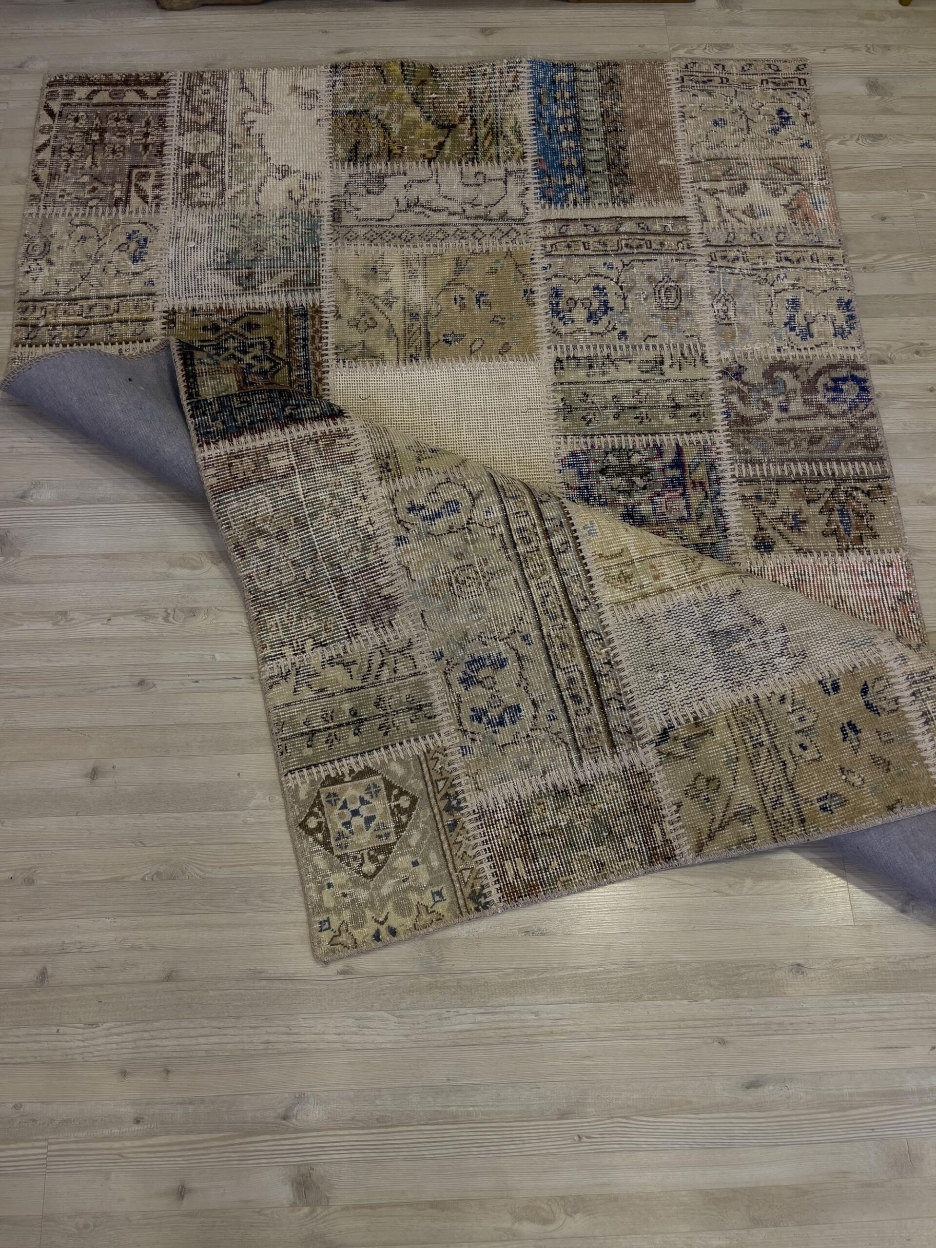 El Yapımı Patchwork Elegan Tasarım Halı 124x178 cm 4004 - Görsel 7