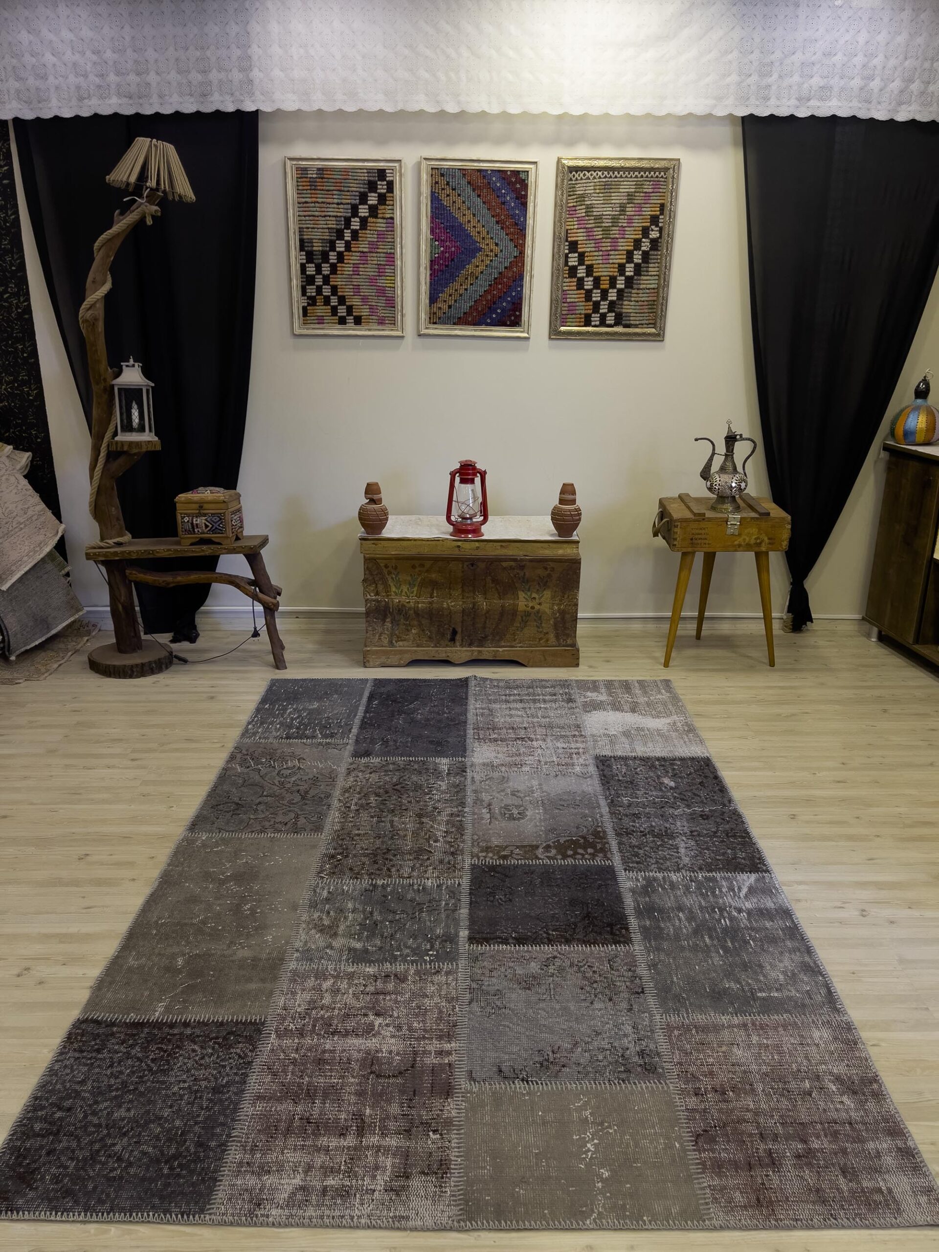 Unique Classic-Style Handmade Patchwork Rug — detail view 2, handmade vintage rug
