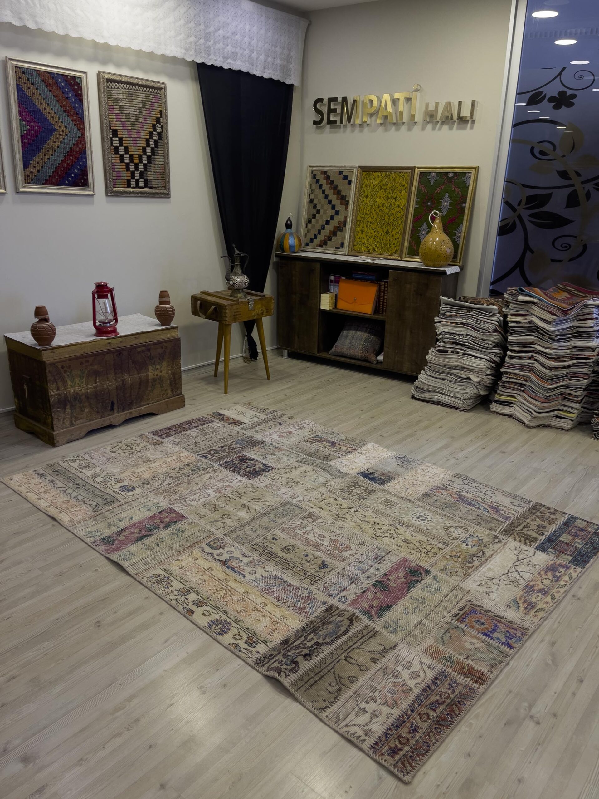 El Yapımı Patchwork Elegan Tasarım Halı 146x234 cm 4028 - Görsel 6