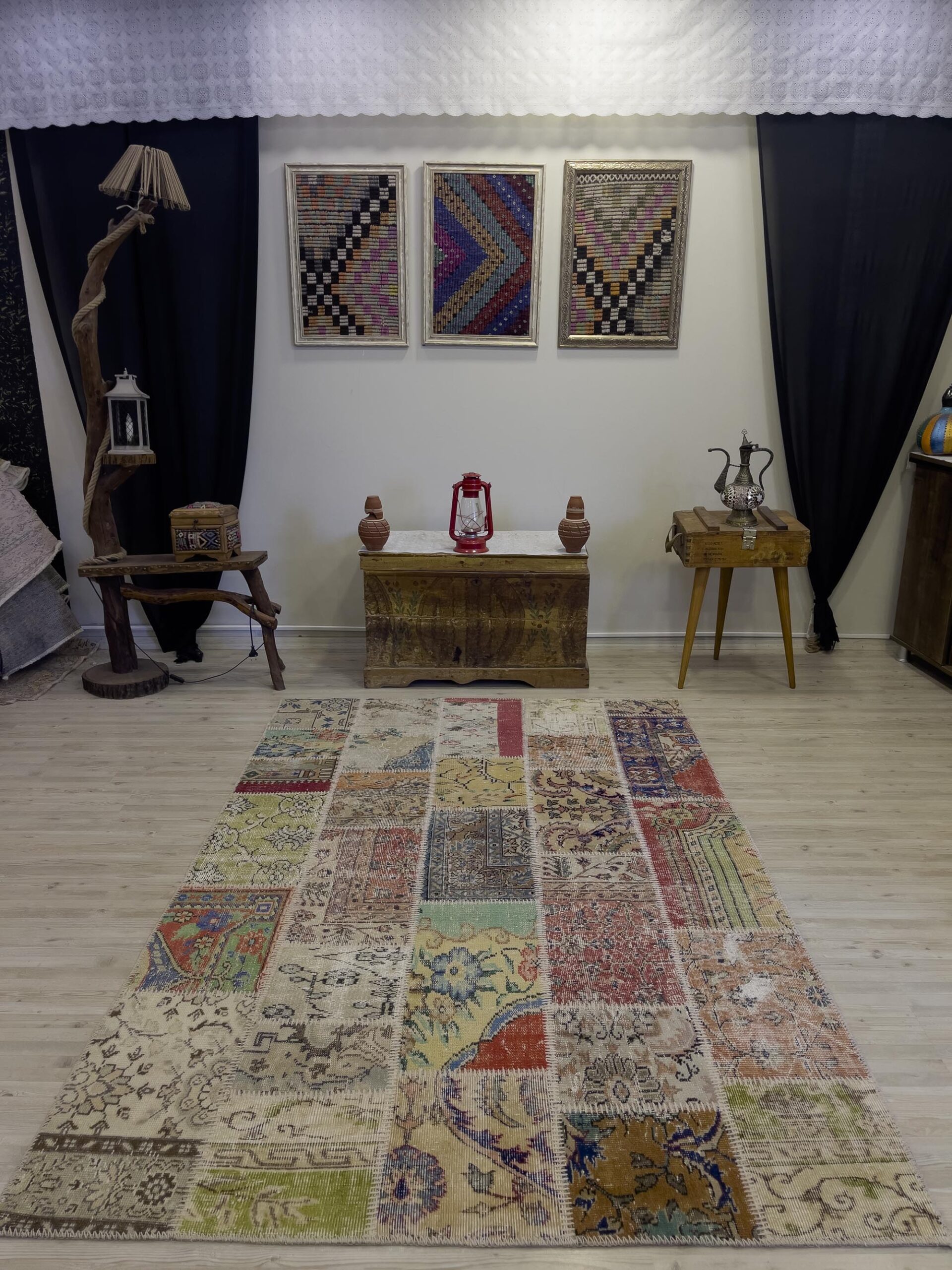 El Dokuma Eskitme Özel Patchwork Halı 153x231 cm 4030 - Görsel 7