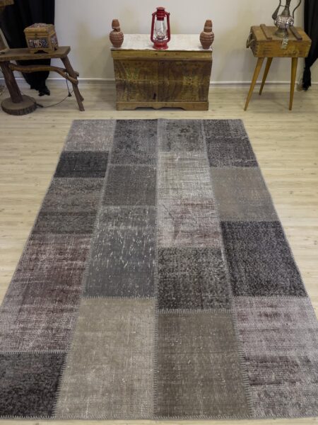 Unique Hand-Woven Patchwork Rug, vintage rug, Handmade, hand-knotted wool, cotton & silk, size 160 × 245 cm, from Gaziantep