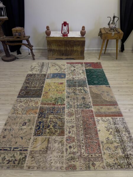Handmade Patchwork Elegant Design Rug, vintage rug, Handmade, hand-knotted wool, size 162 × 237 cm, from Van