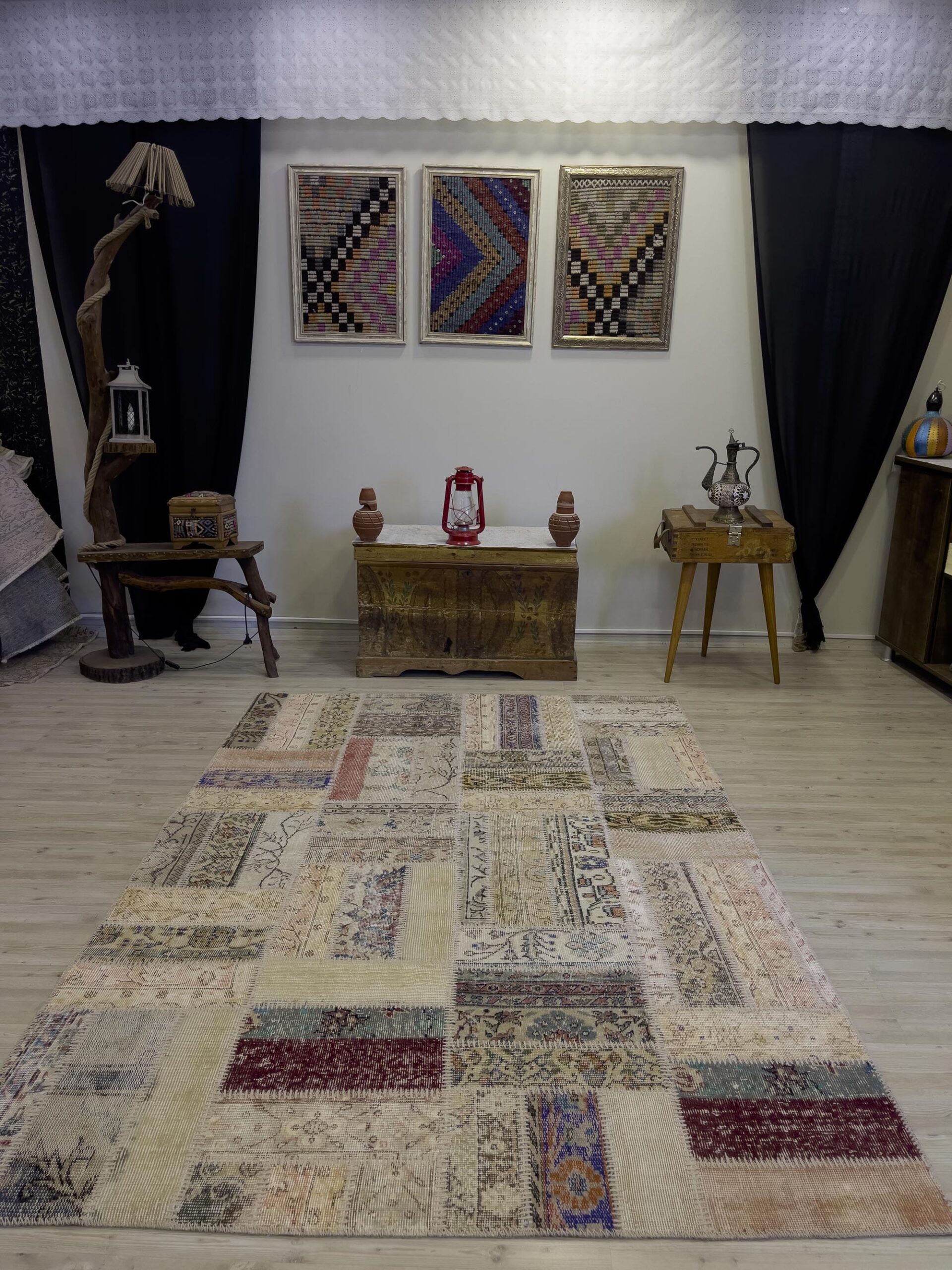 El Dokuma Eskitme Özel Patchwork Halı 162x237 cm 4045 - Görsel 7