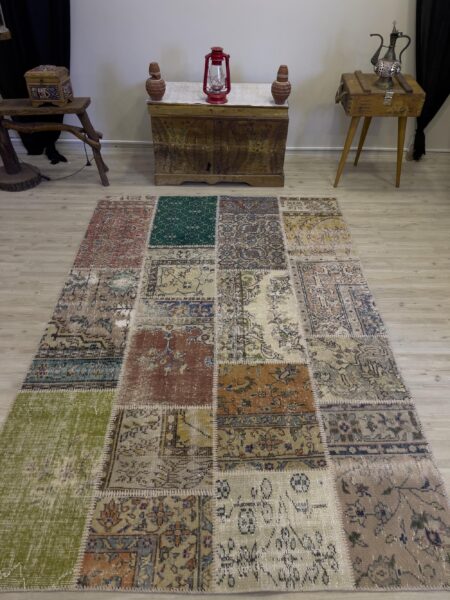 Handmade Patchwork Rug, vintage rug, Handmade, hand-knotted wool, size 160 × 234 cm, from Manisa