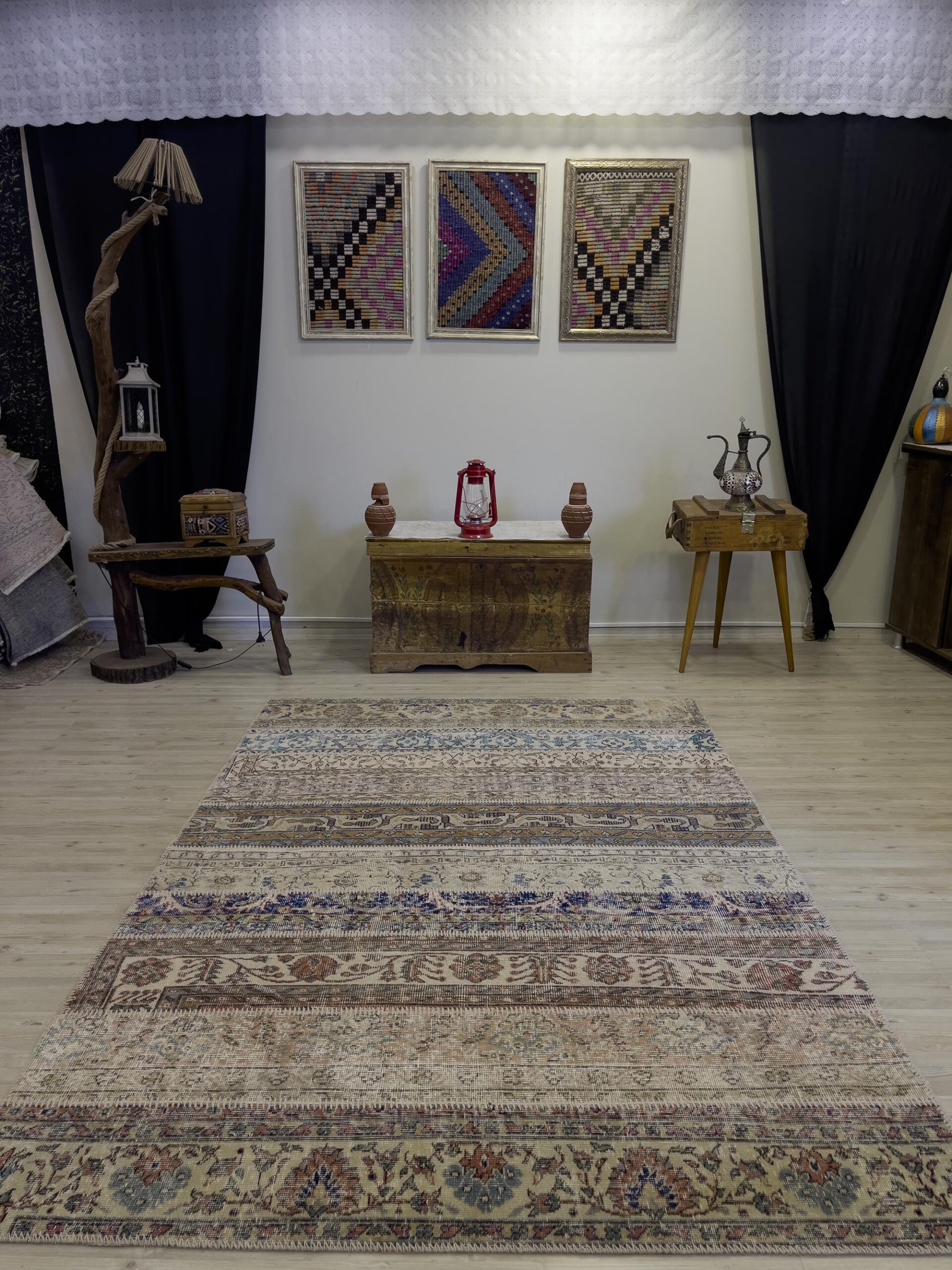 Handmade Patchwork Elegant Design Rug — detail view 5, handmade vintage rug