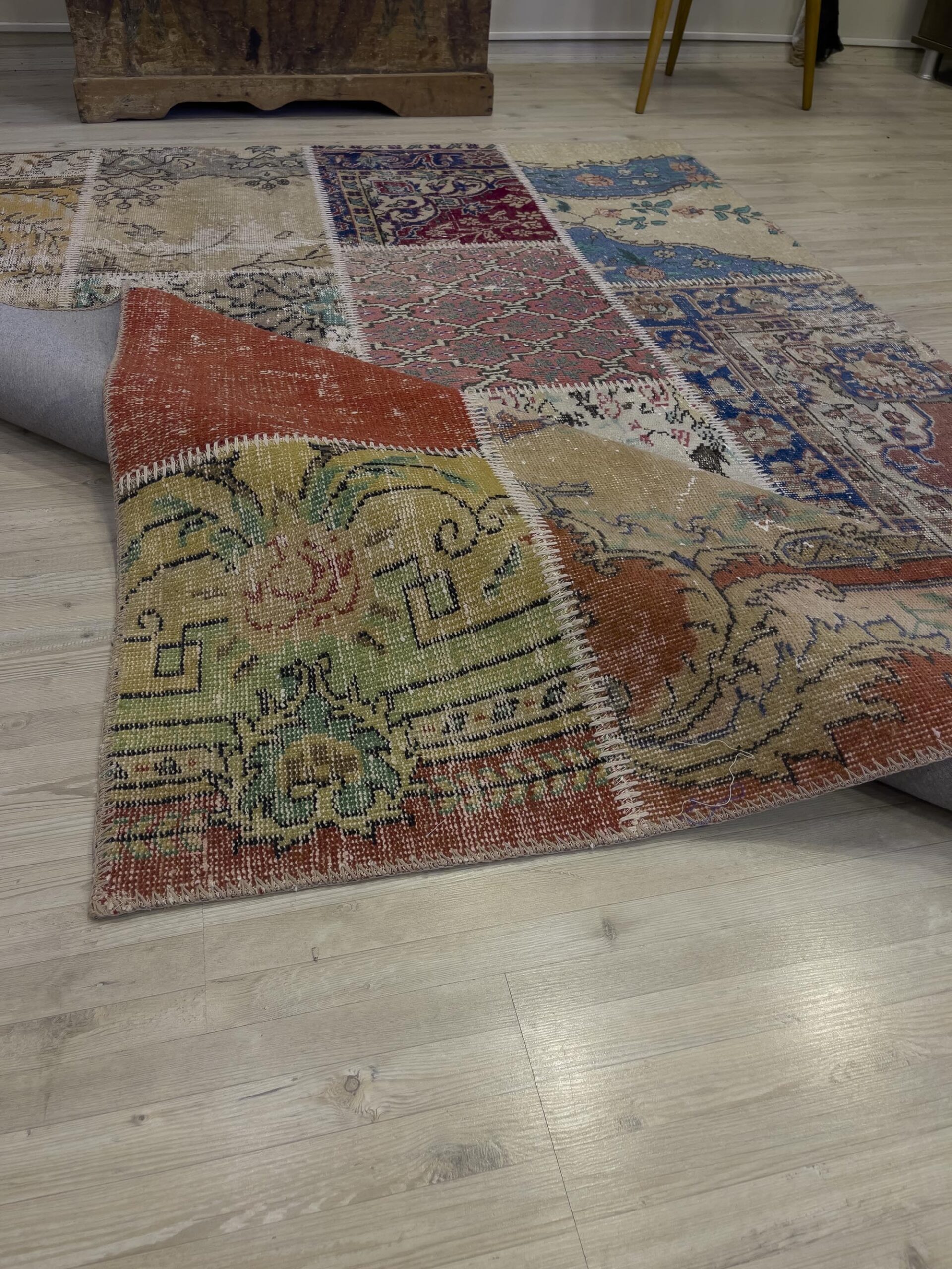 El Yapımı Patchwork Elegan Tasarım Halı 161x230 cm 4068 - Görsel 2