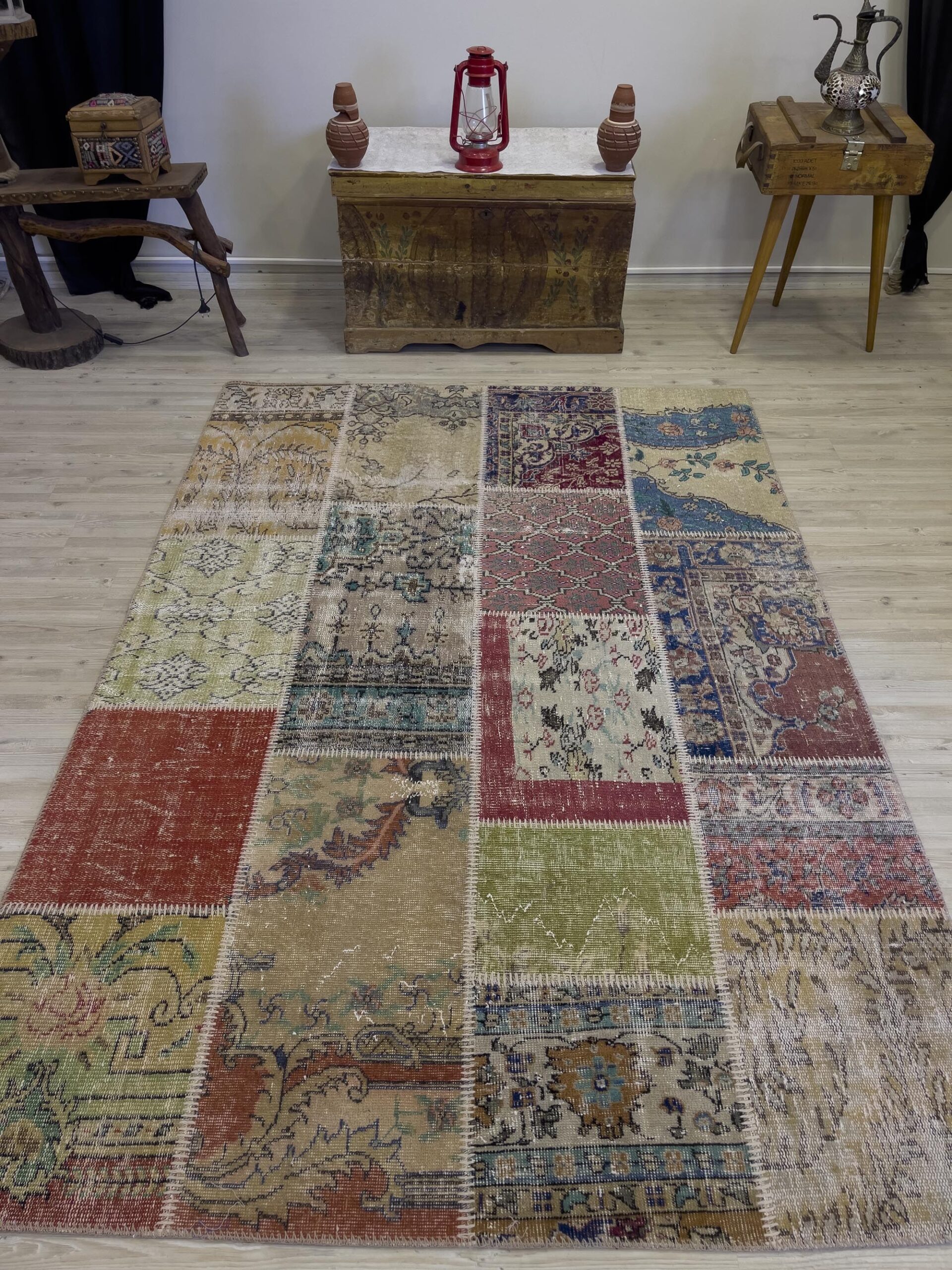 El Yapımı Patchwork Elegan Tasarım Halı 161x230 cm 4068