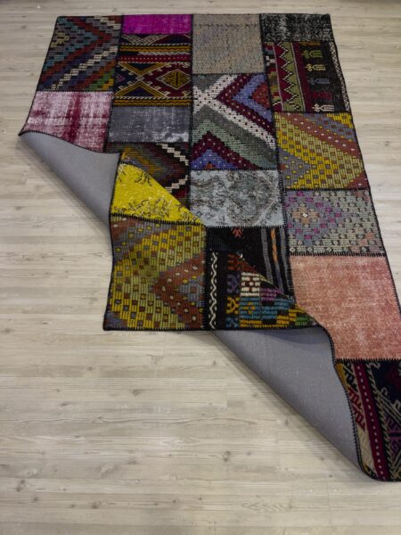 Unique Classic-Style Handmade Patchwork Rug - SKU 4069 - Detail View