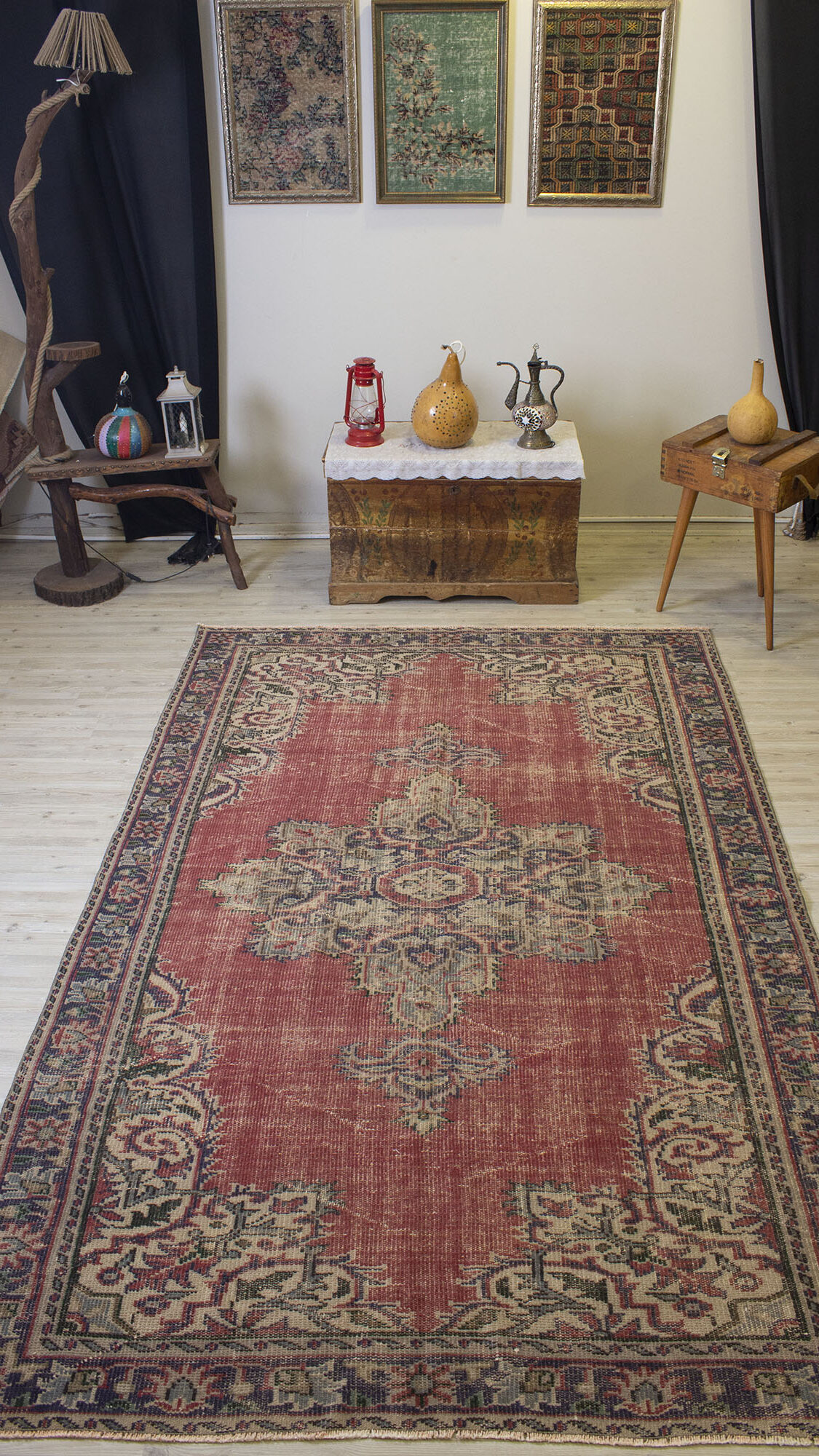 Handmade Anatolian Rug — detail view 5, handmade vintage rug