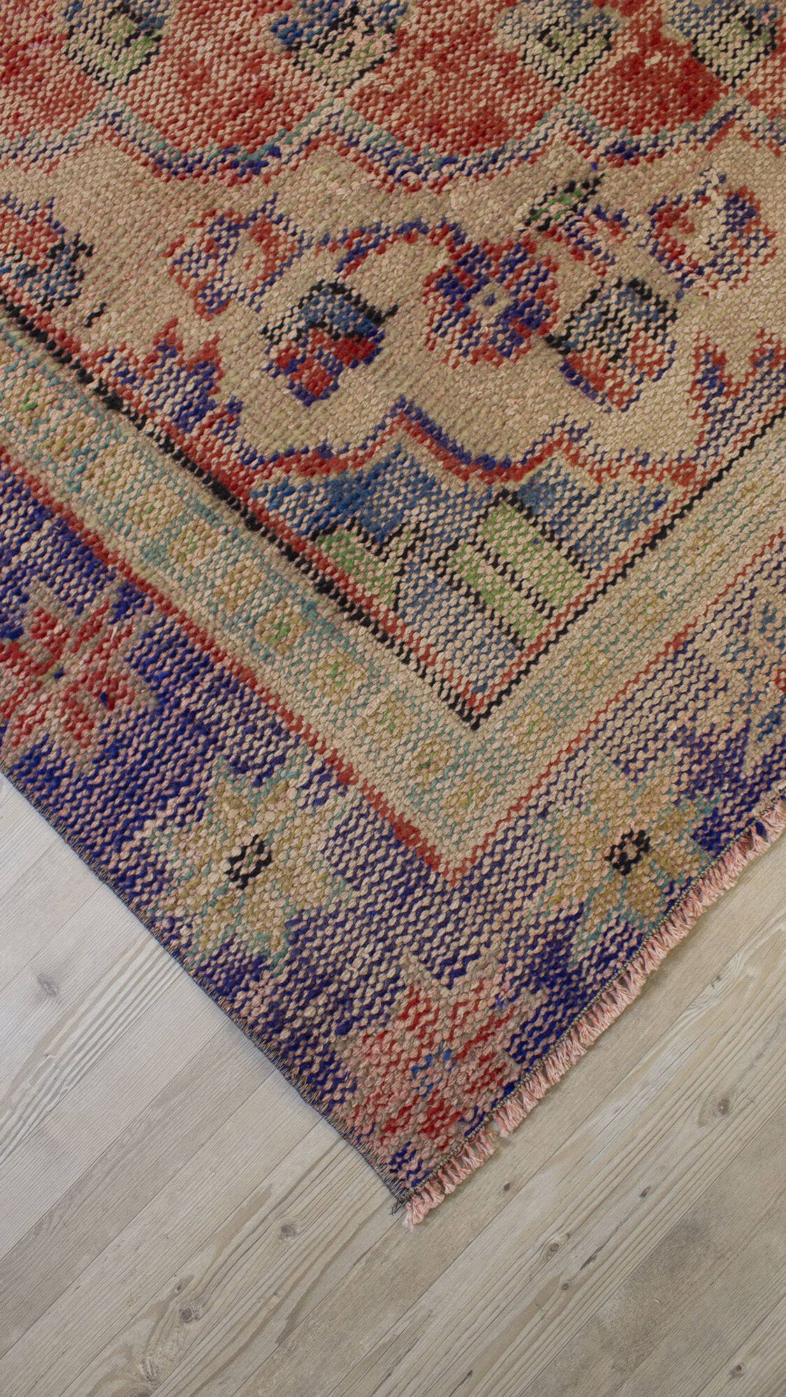 Traces of the Past Vintage Rug — detail view 5, handmade vintage rug