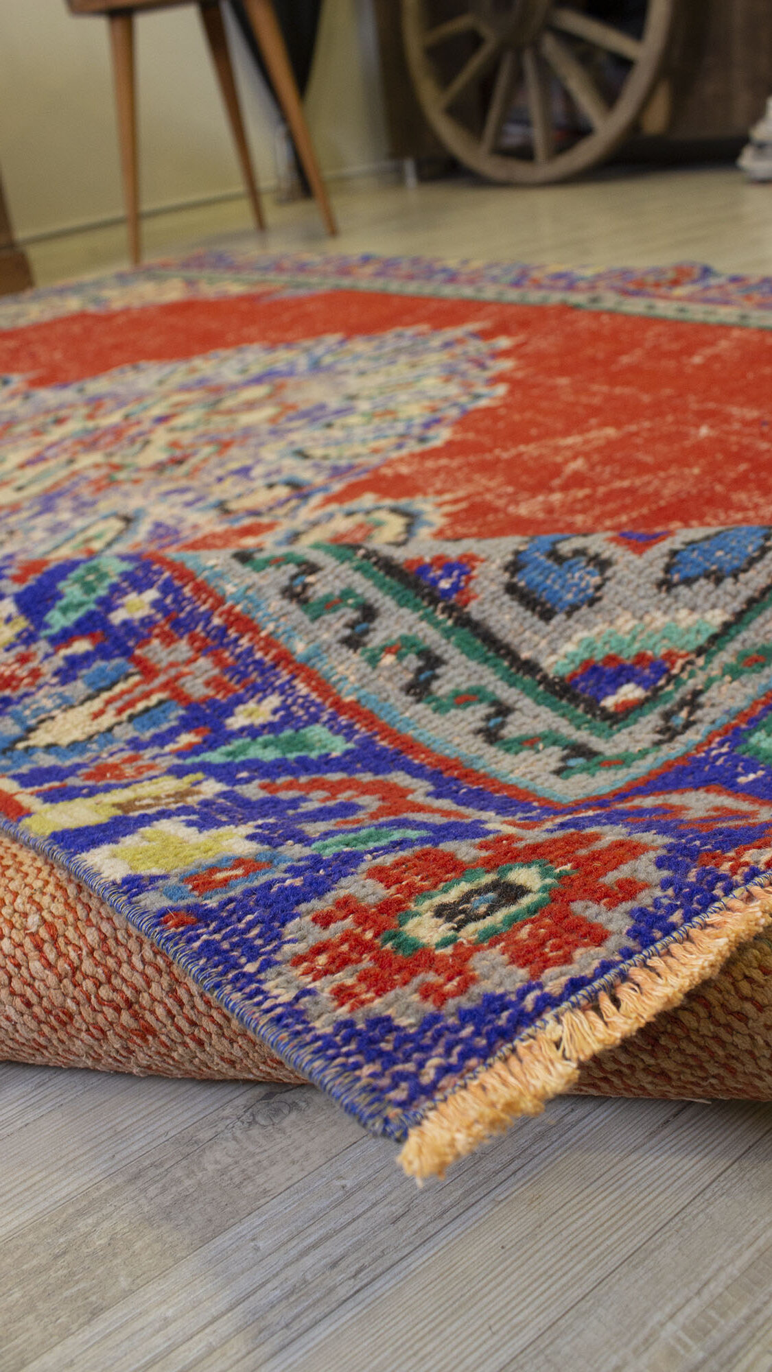 Hand-Woven Rug with Fine Craftsmanship — detail view 3, handmade vintage rug