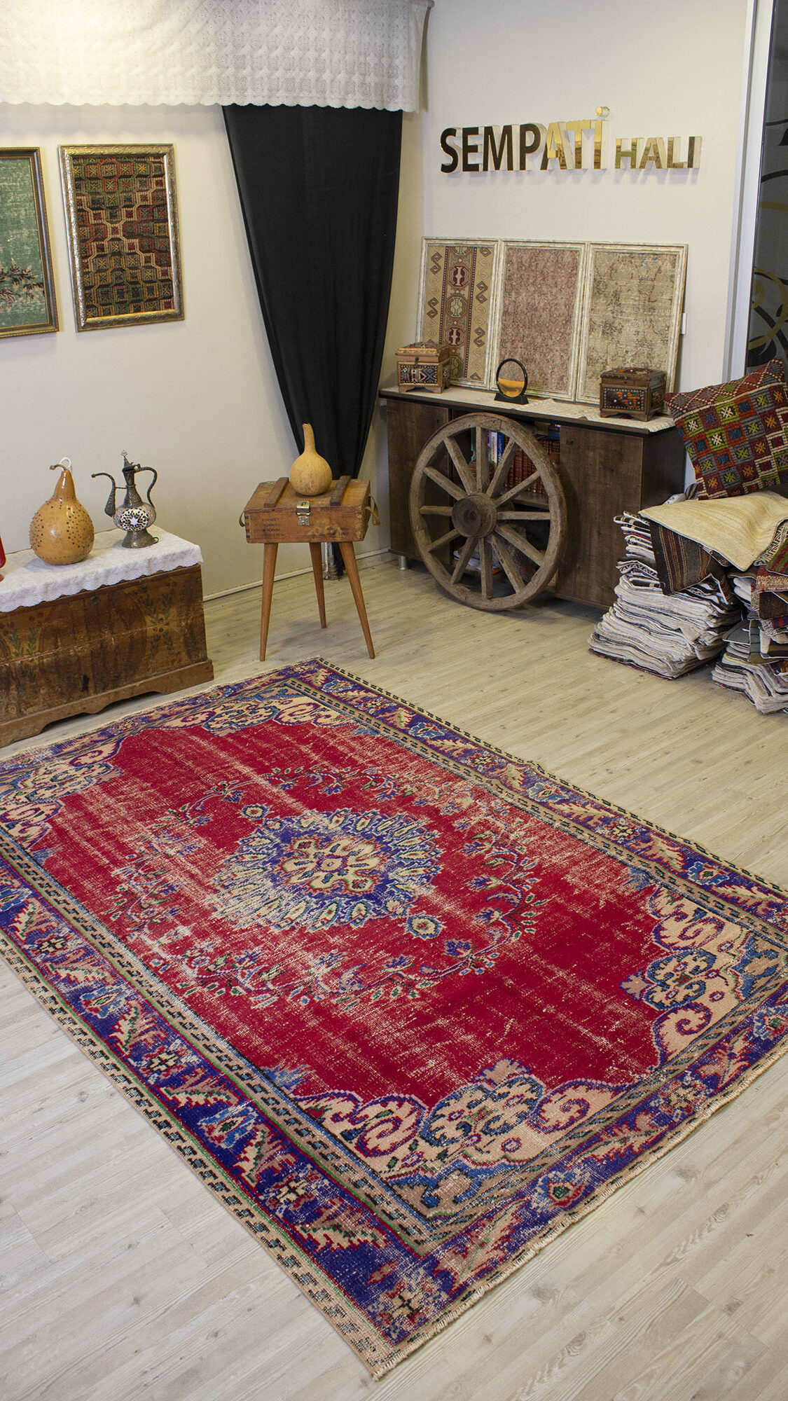 Vintage Handwoven Wool Rug — detail view 2, handmade vintage rug