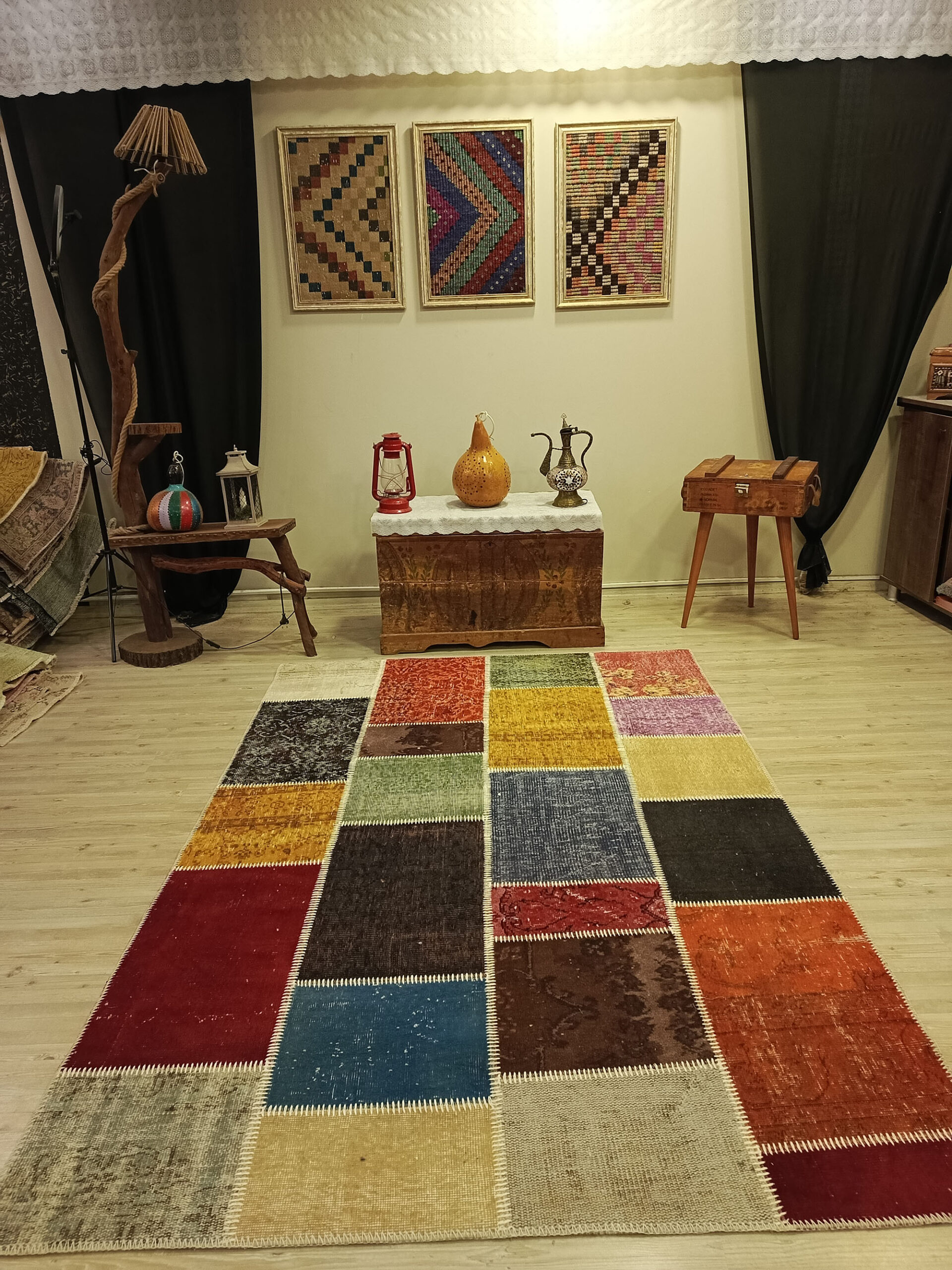 Patchwork Rug in Natural Tones — detail view 3, handmade vintage rug