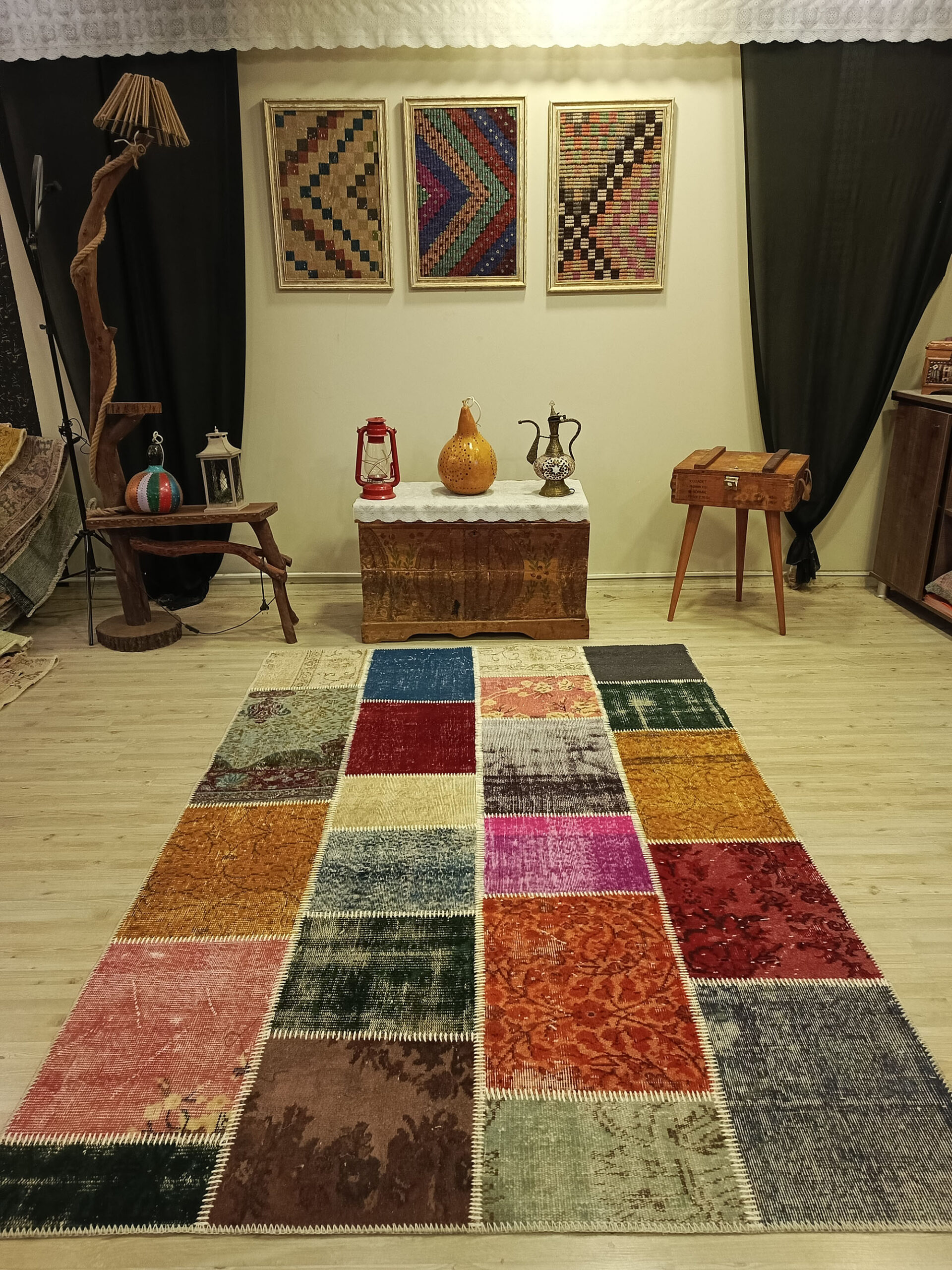 Antique-Style Patchwork Rug — detail view 3, handmade vintage rug