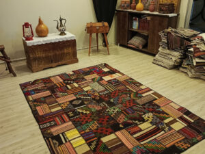 Geleneksel  El Yapımı Patchwork Halısı   160x230 cm  6393