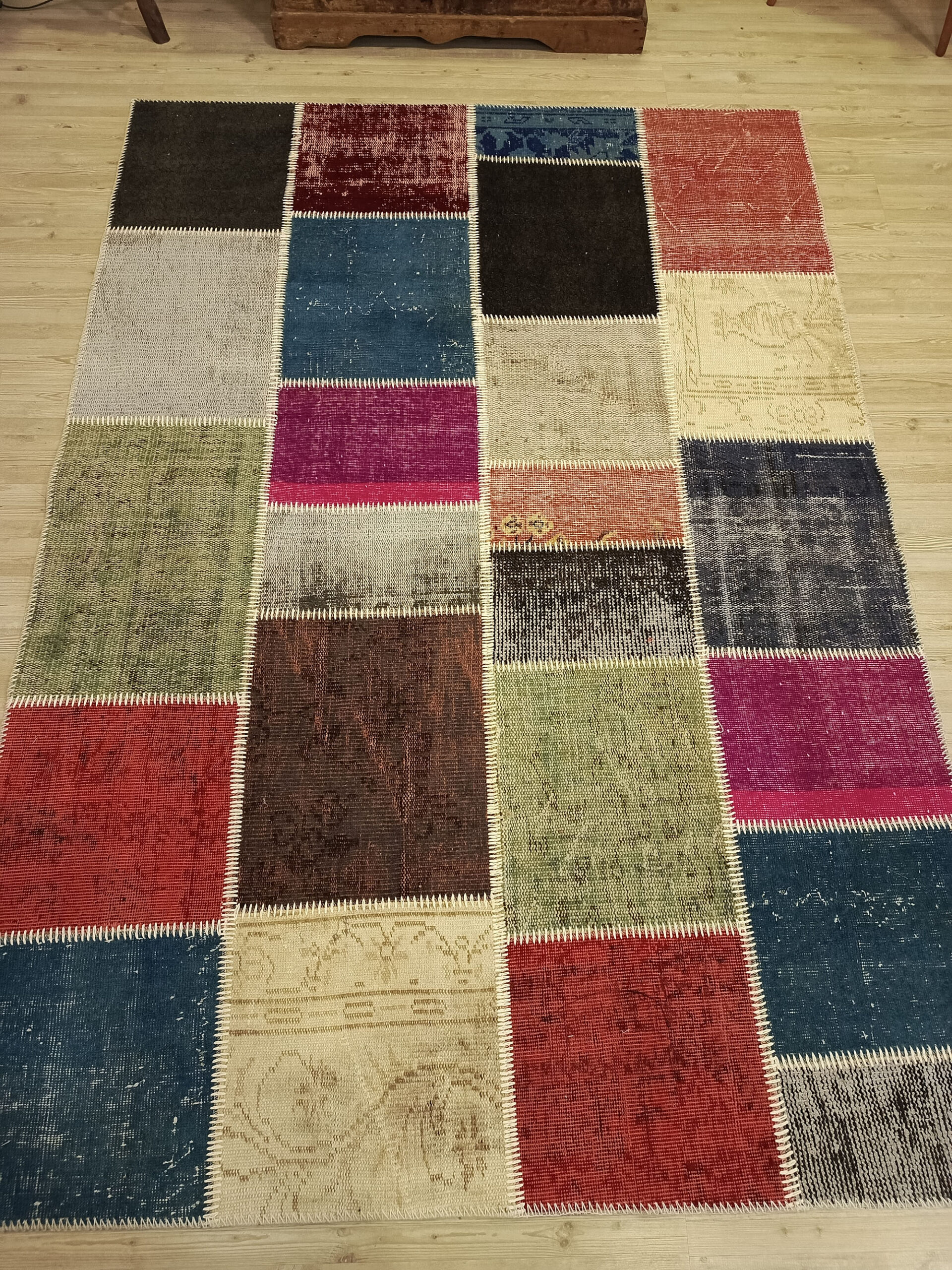 Wool-Woven Patchwork Rug — detail view 5, handmade vintage rug