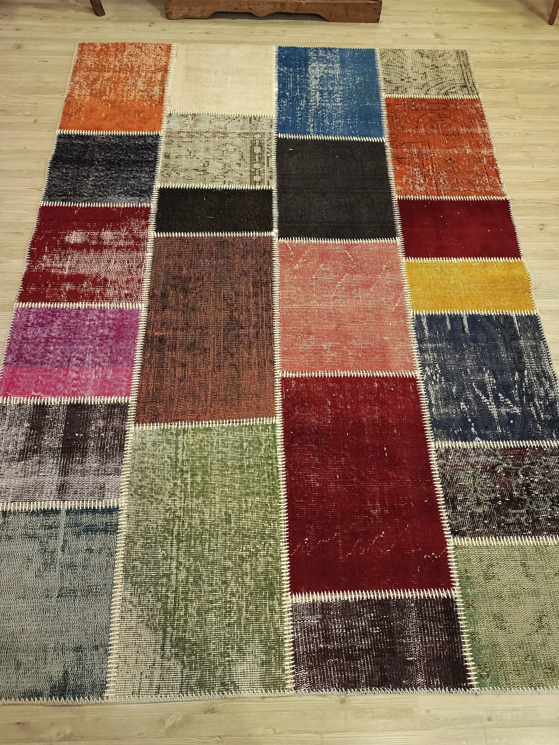 Vintage-Style Wool Patchwork Rug — detail view 2, handmade vintage rug