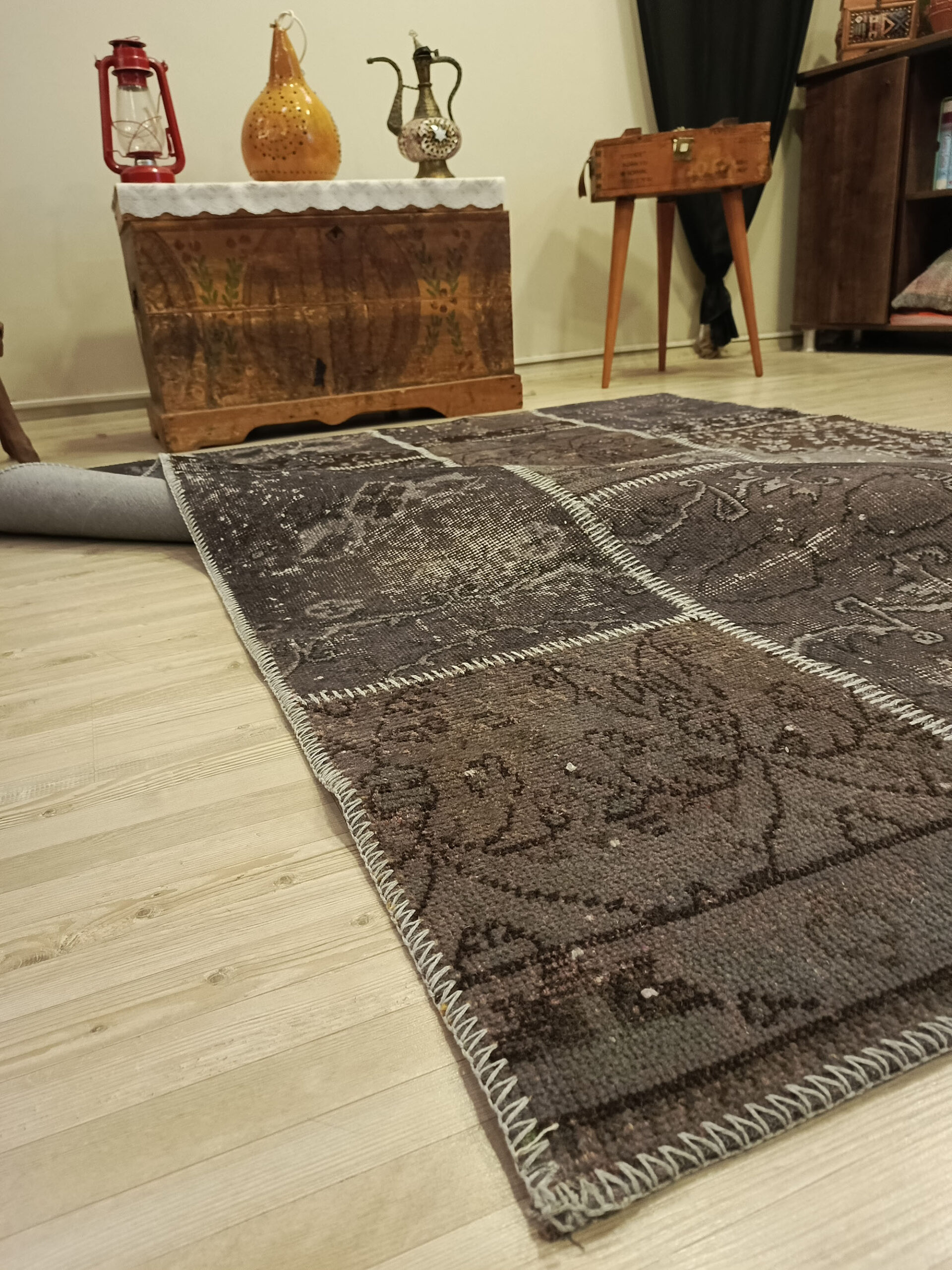 Hand-Woven Patchwork Rug with Fine Craftsmanship — detail view 3, handmade vintage rug