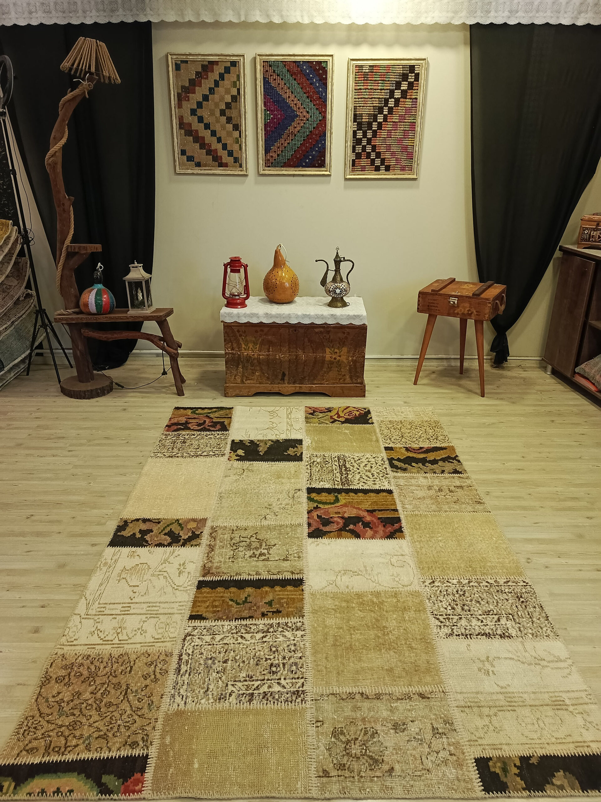 Wool-Woven Patchwork Rug — detail view 3, handmade vintage rug