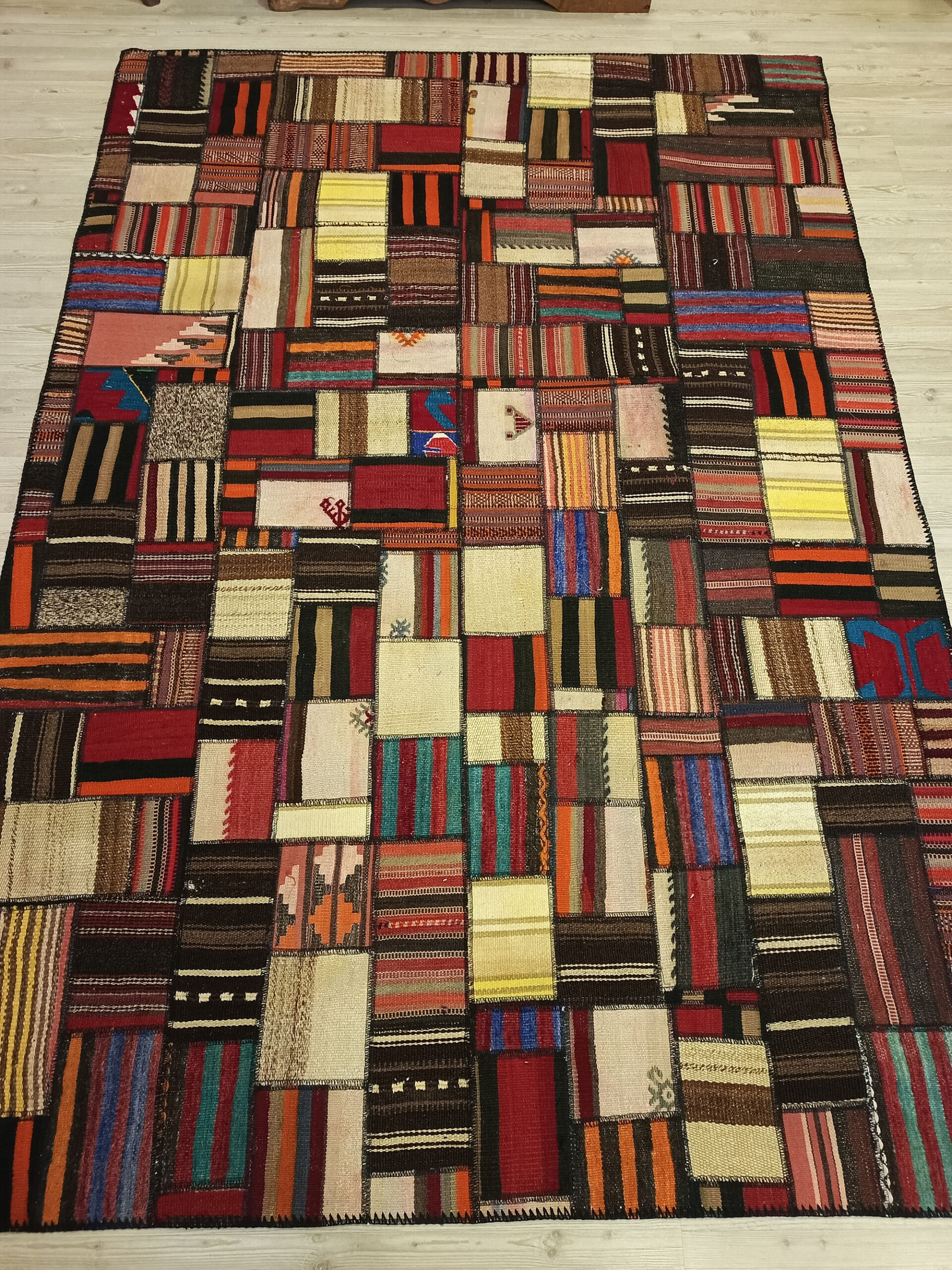 Handwoven Patchwork Rug Dye-dyed — detail view 2, handmade vintage rug
