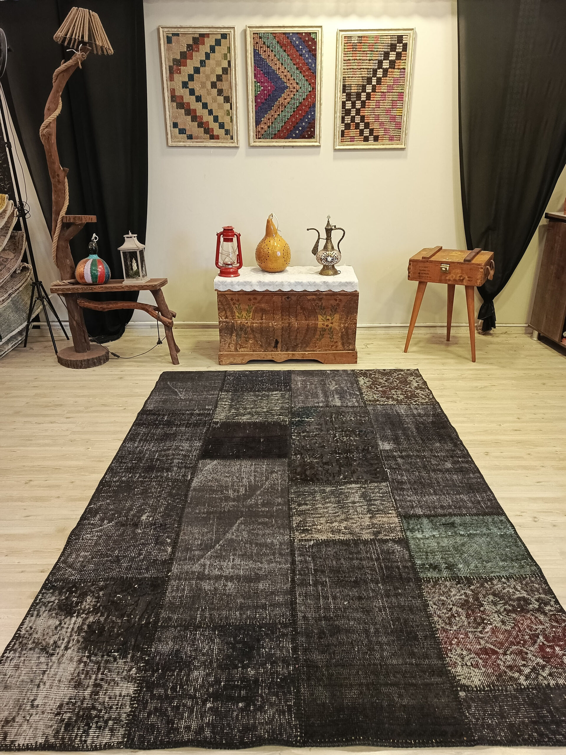 Handmade Vintage-Style Wool Patchwork Rug — detail view 5, handmade vintage rug
