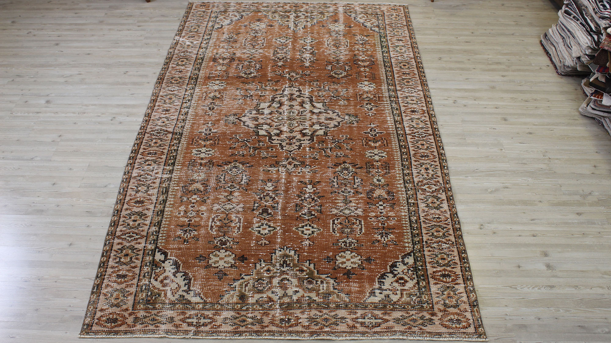 Distressed Handmade Wool Vintage Rug — detail view 3, handmade vintage rug